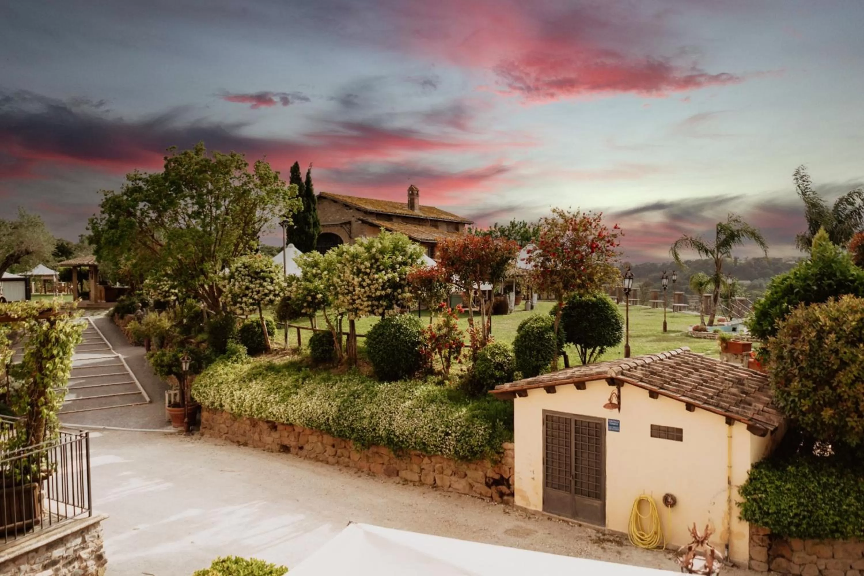 Property building in Relais Castrum Boccea