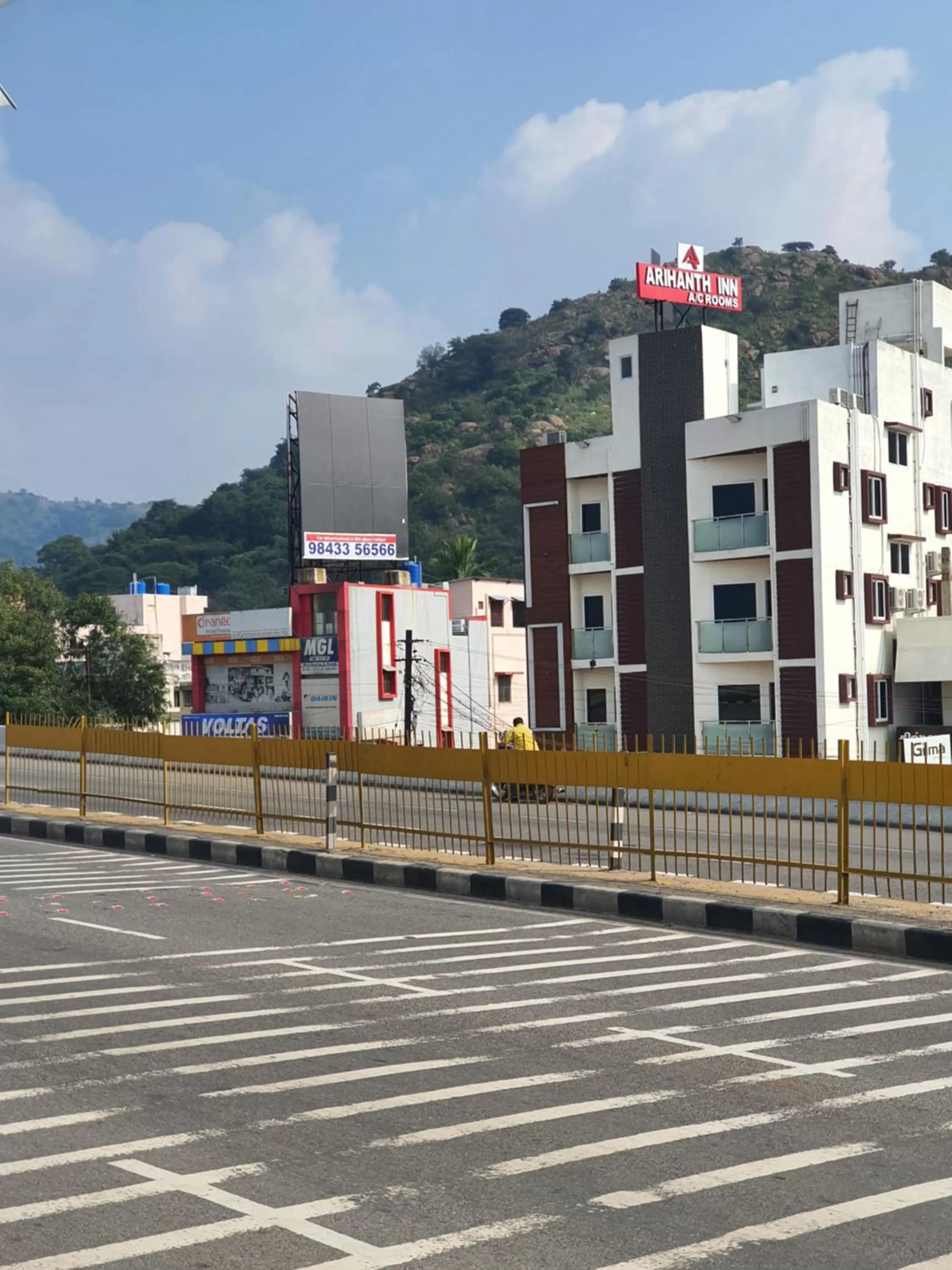 Property building in Arihanth Inn