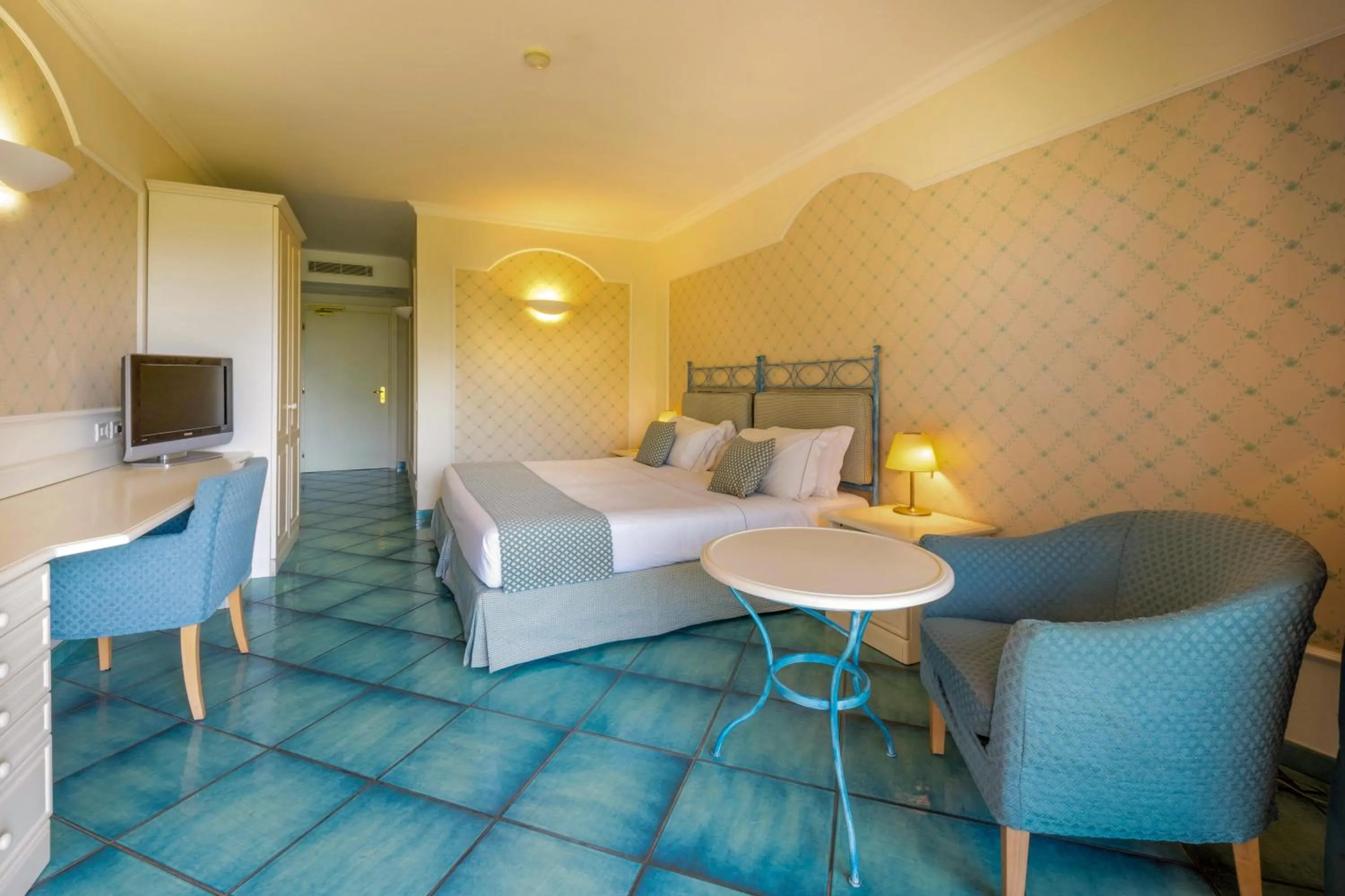 Bed in Hotel Santa Gilla