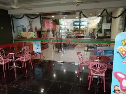 Restaurant/Places to Eat in Riverfront Boutique Hotel