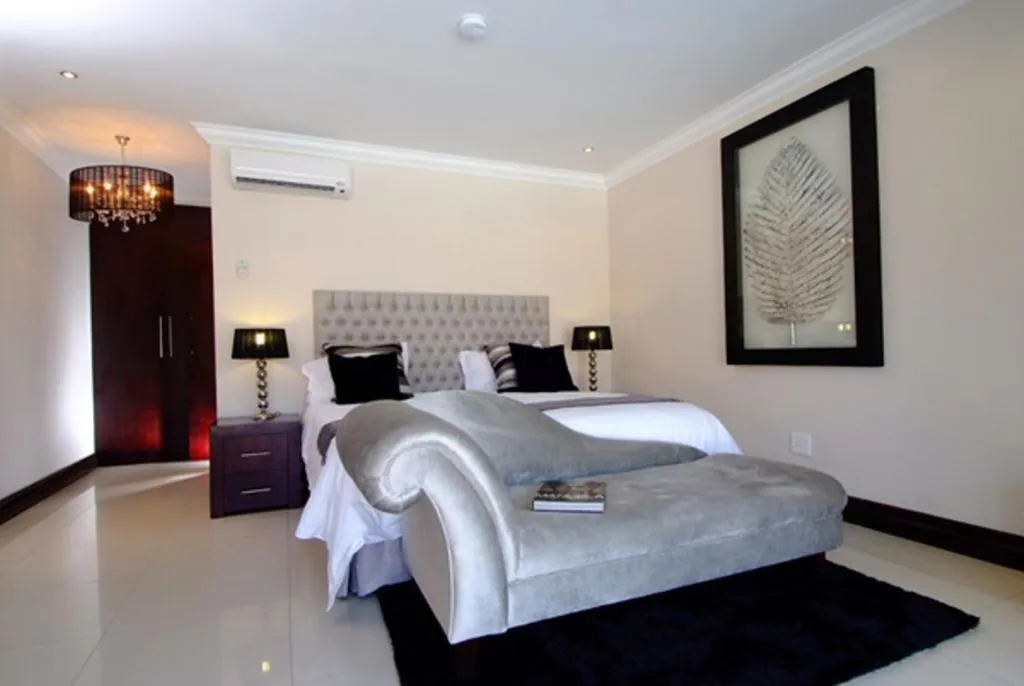 Photo of the whole room, Bed in Sanchia Luxury Guest House