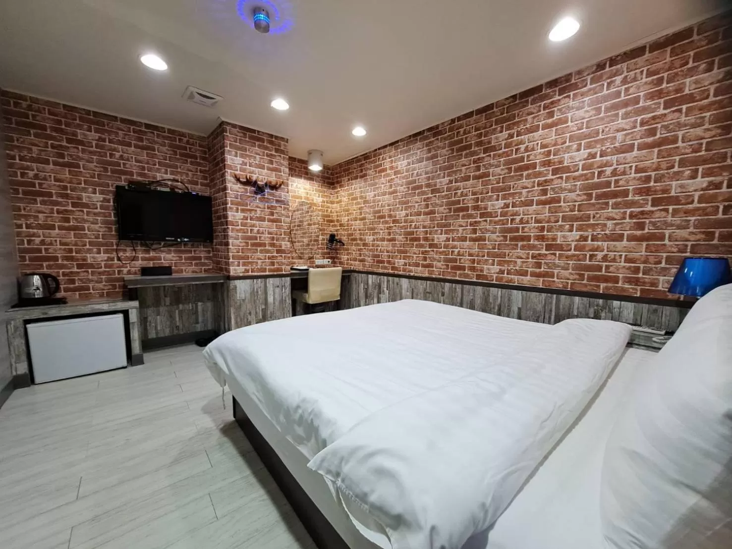 Bed in Bin Chen Business Hotel