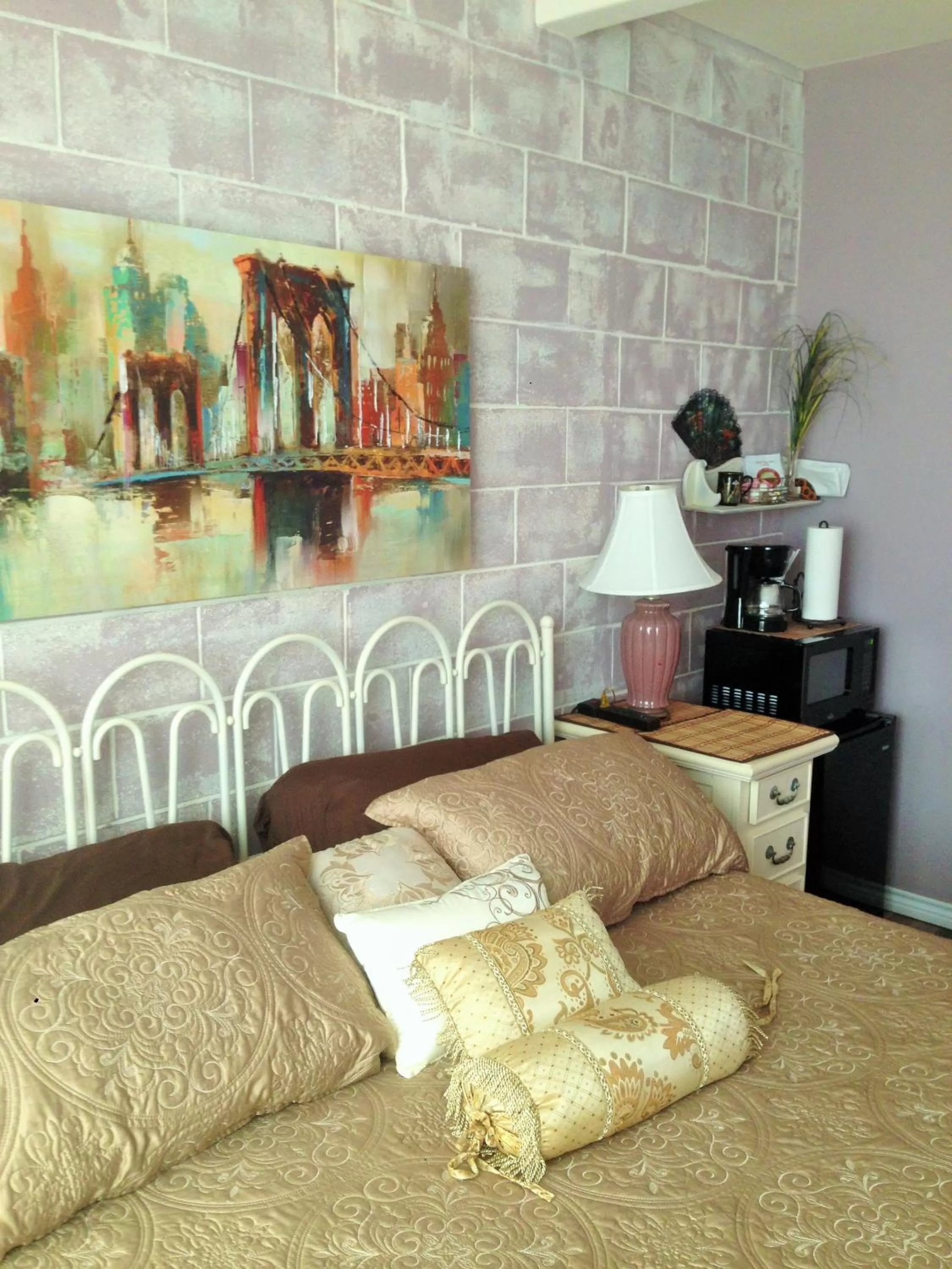 Coffee/tea facilities in Capri Beach Hotel