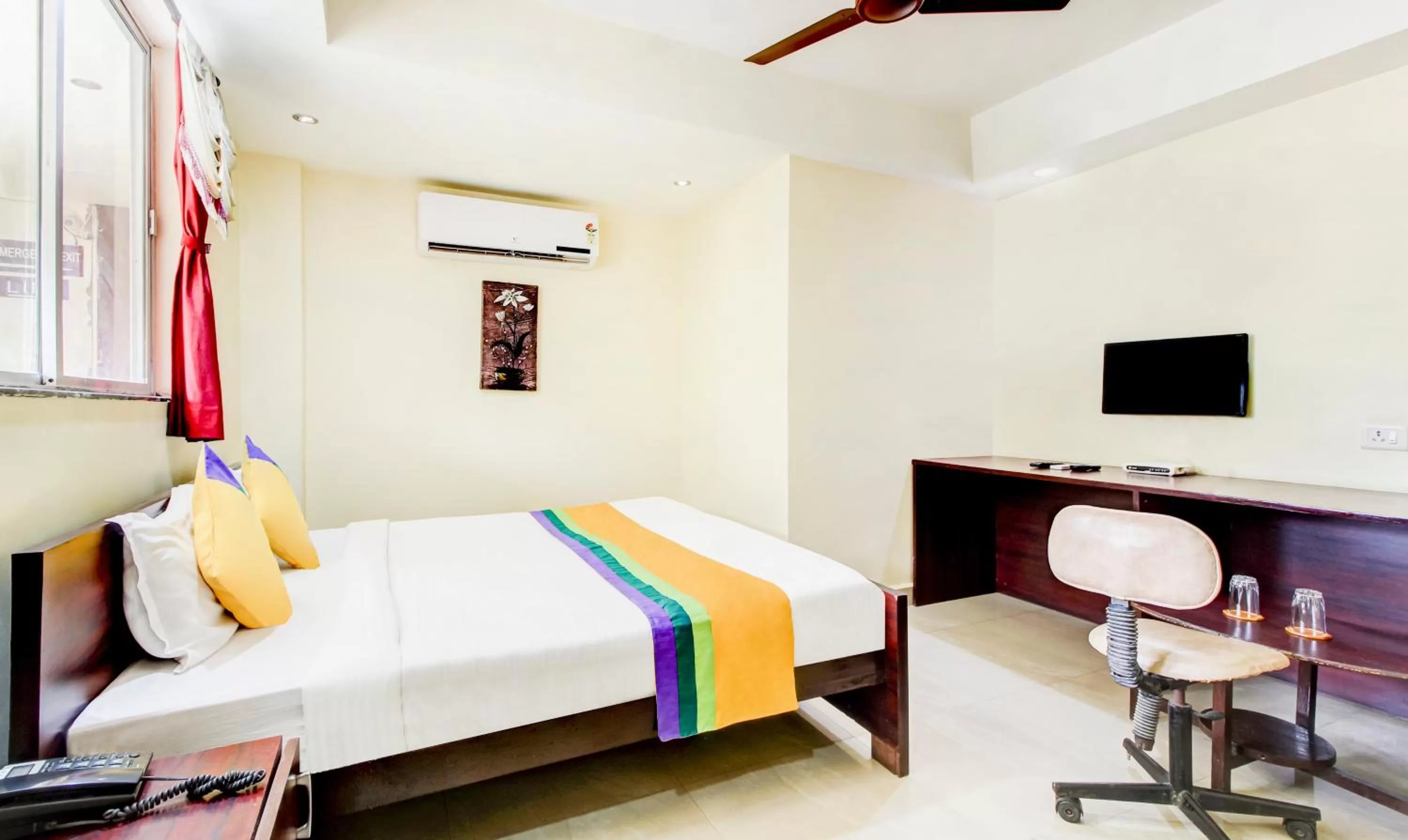 Bedroom, Bed in Itsy Hotels Aditya