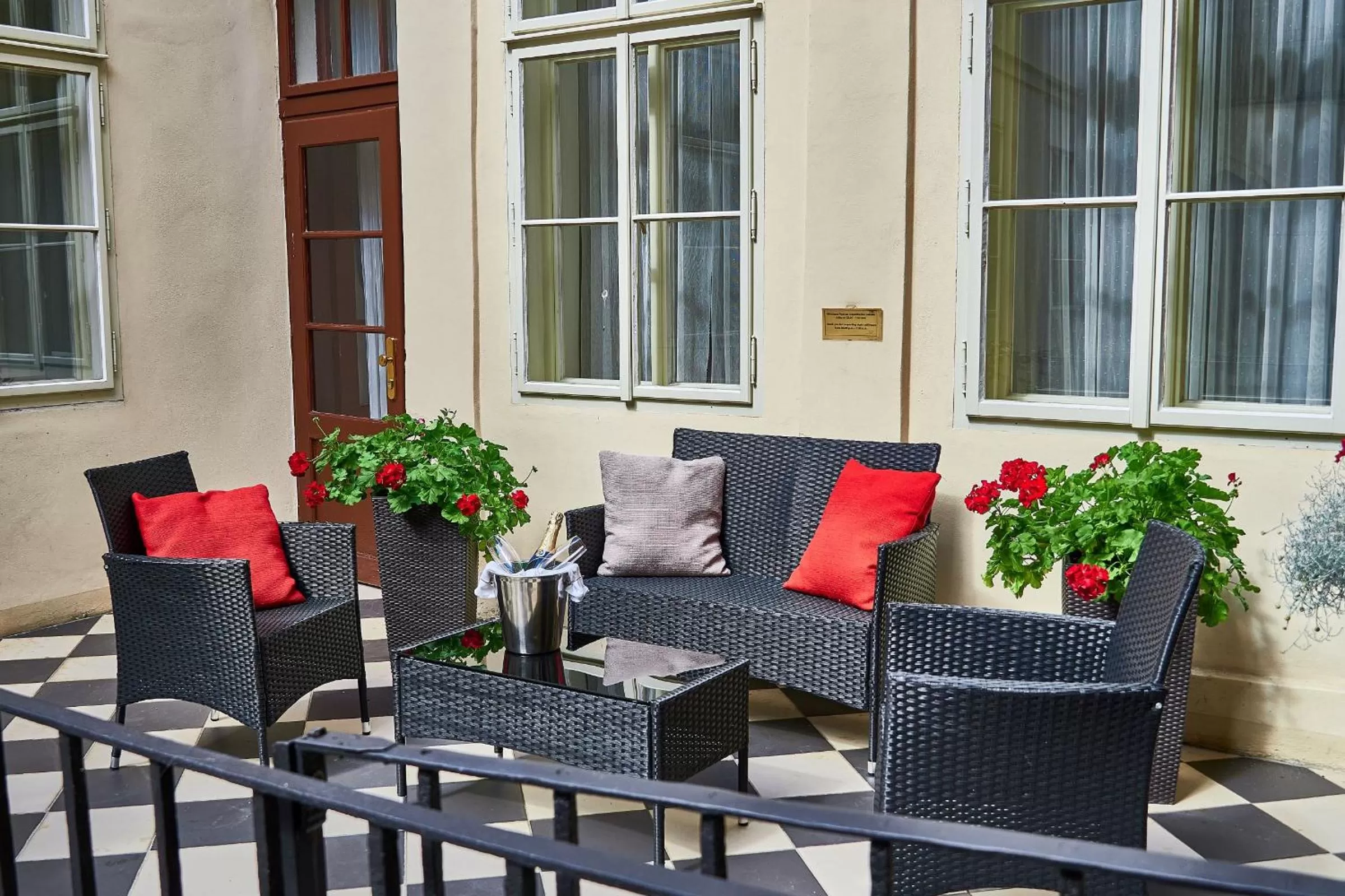 Property building in Three Golden Crowns Apartments