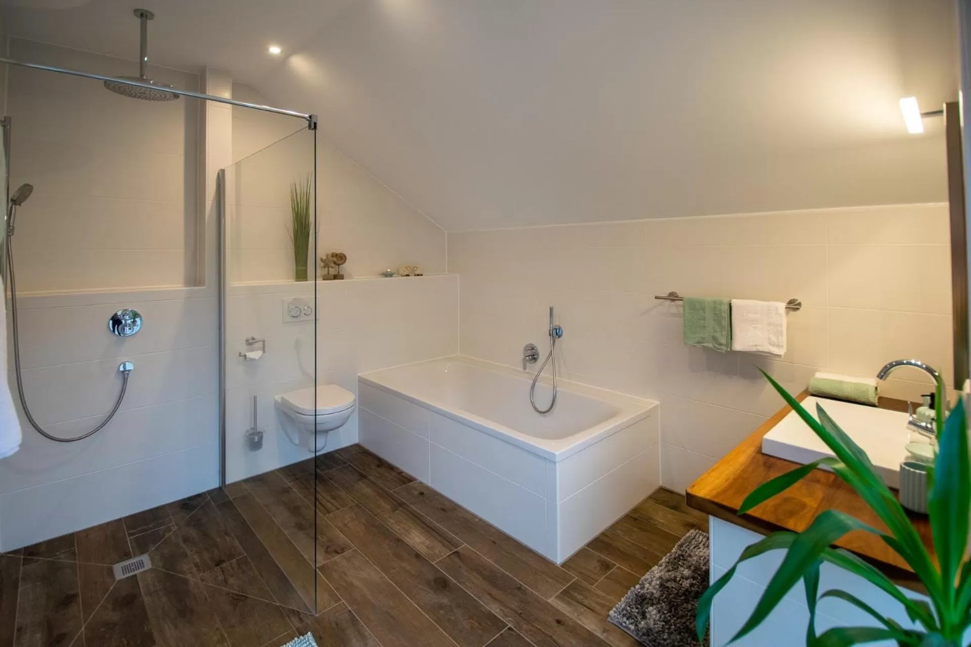 Bathroom in Alte Mühle Hotel & Restaurant