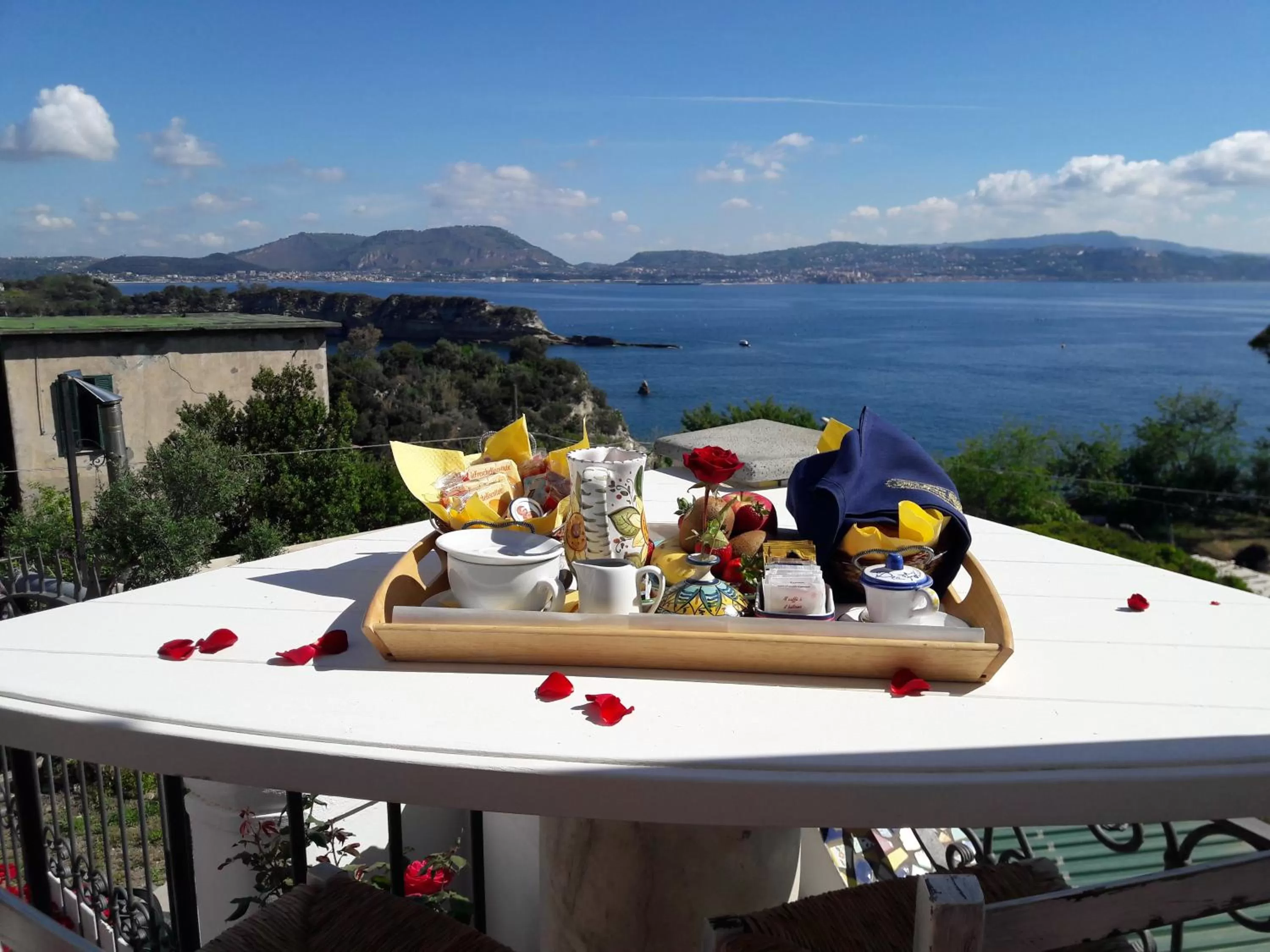 Patio in b&b Dea Fortuna