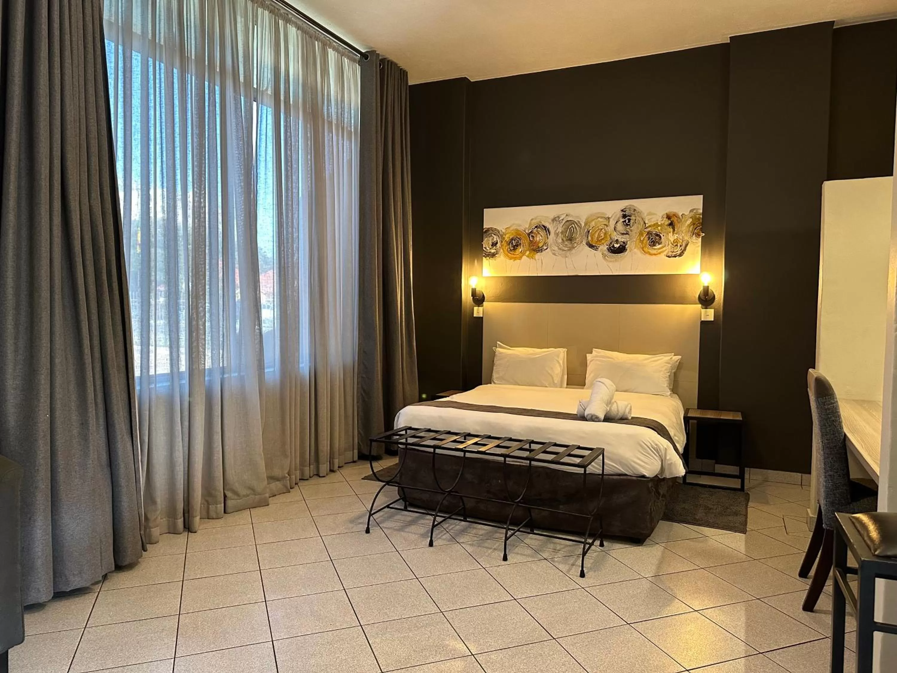 Bed in N1 Hotel Samora Machel Harare