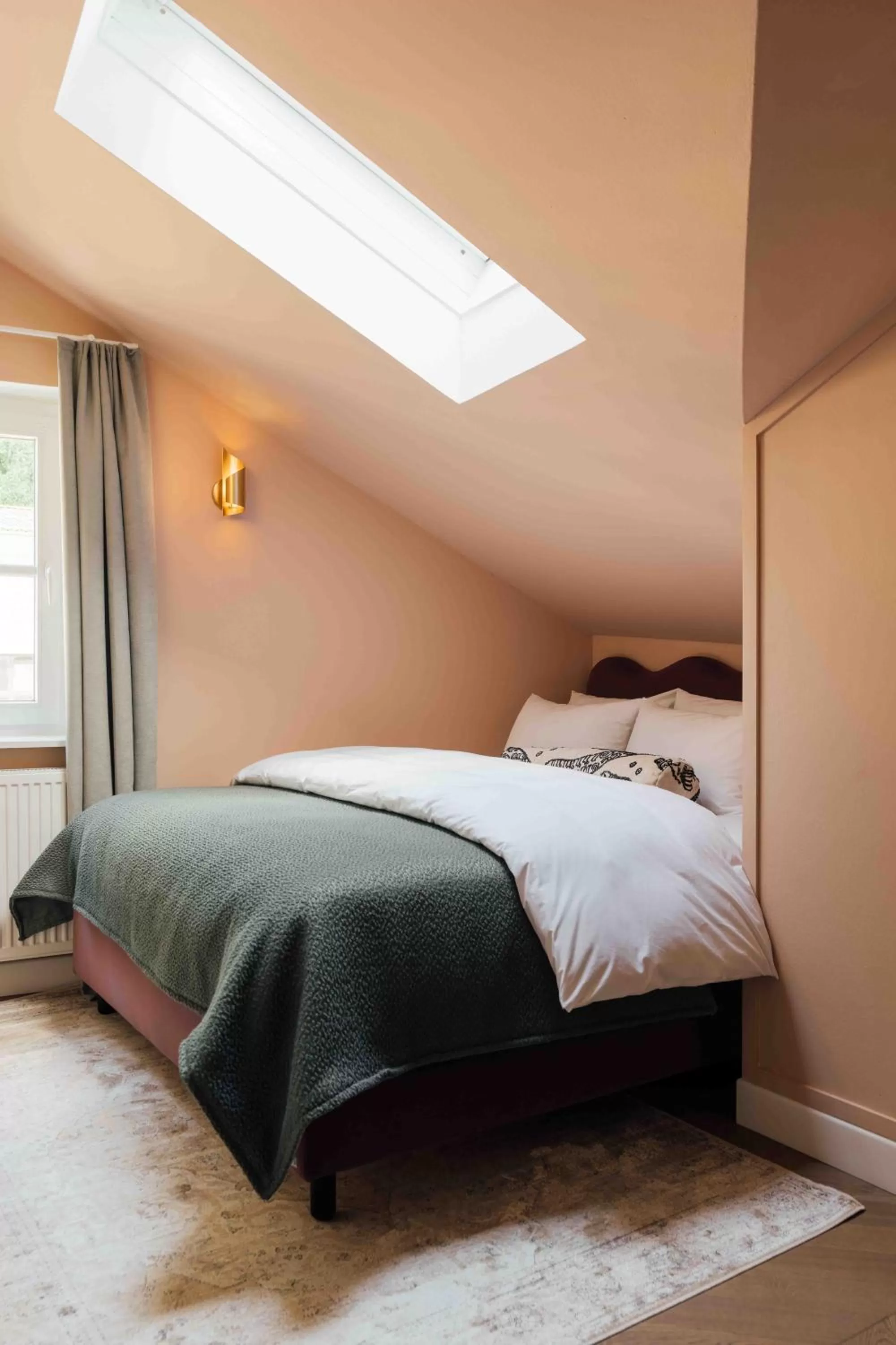 Bed in Clemonte Hotel - Your Reception-less Boutique Hideaway