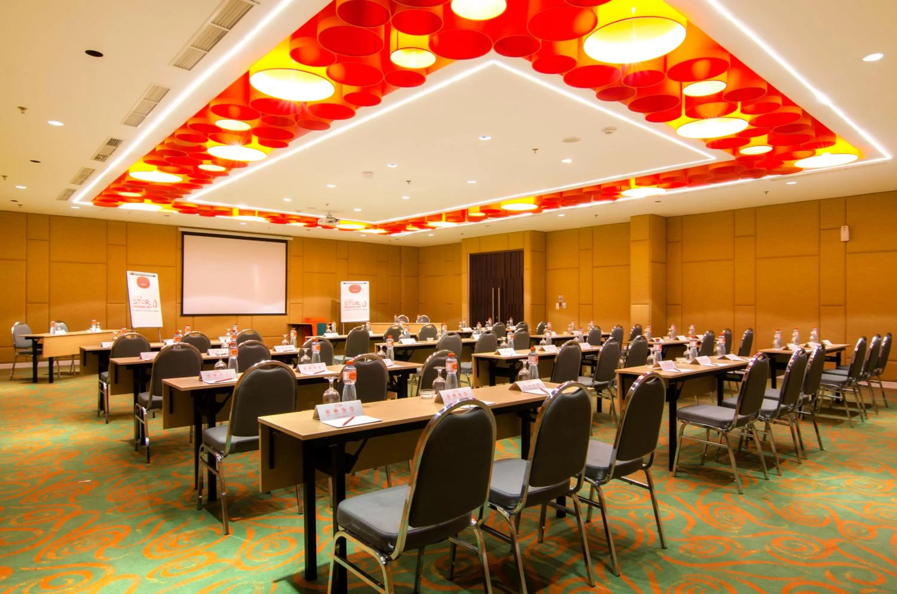 Meeting/conference room in HARRIS Hotel and Conventions Denpasar Bali