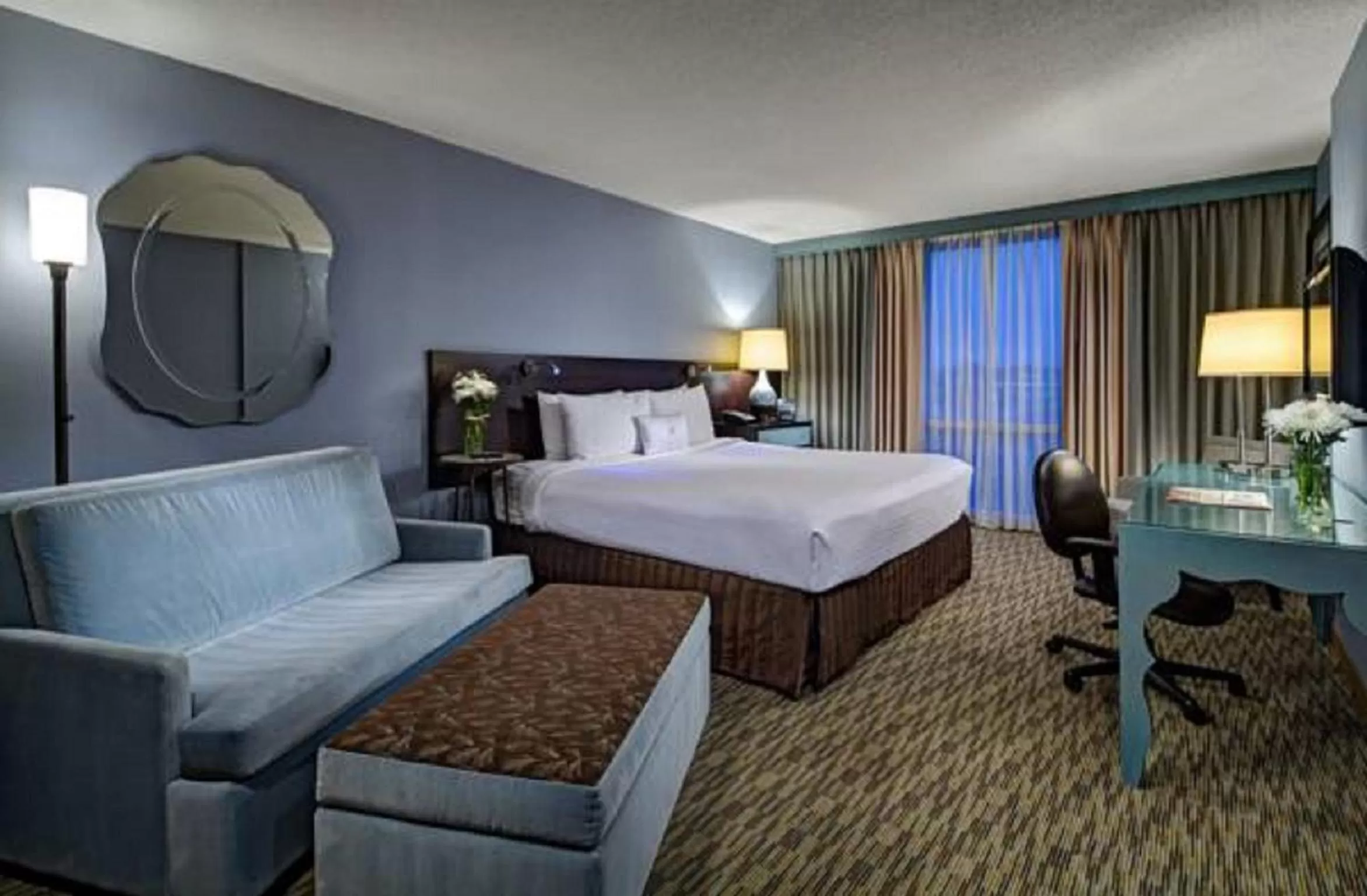 Crowne Plaza Chicago O'Hare Hotel & Conference Center by IHG