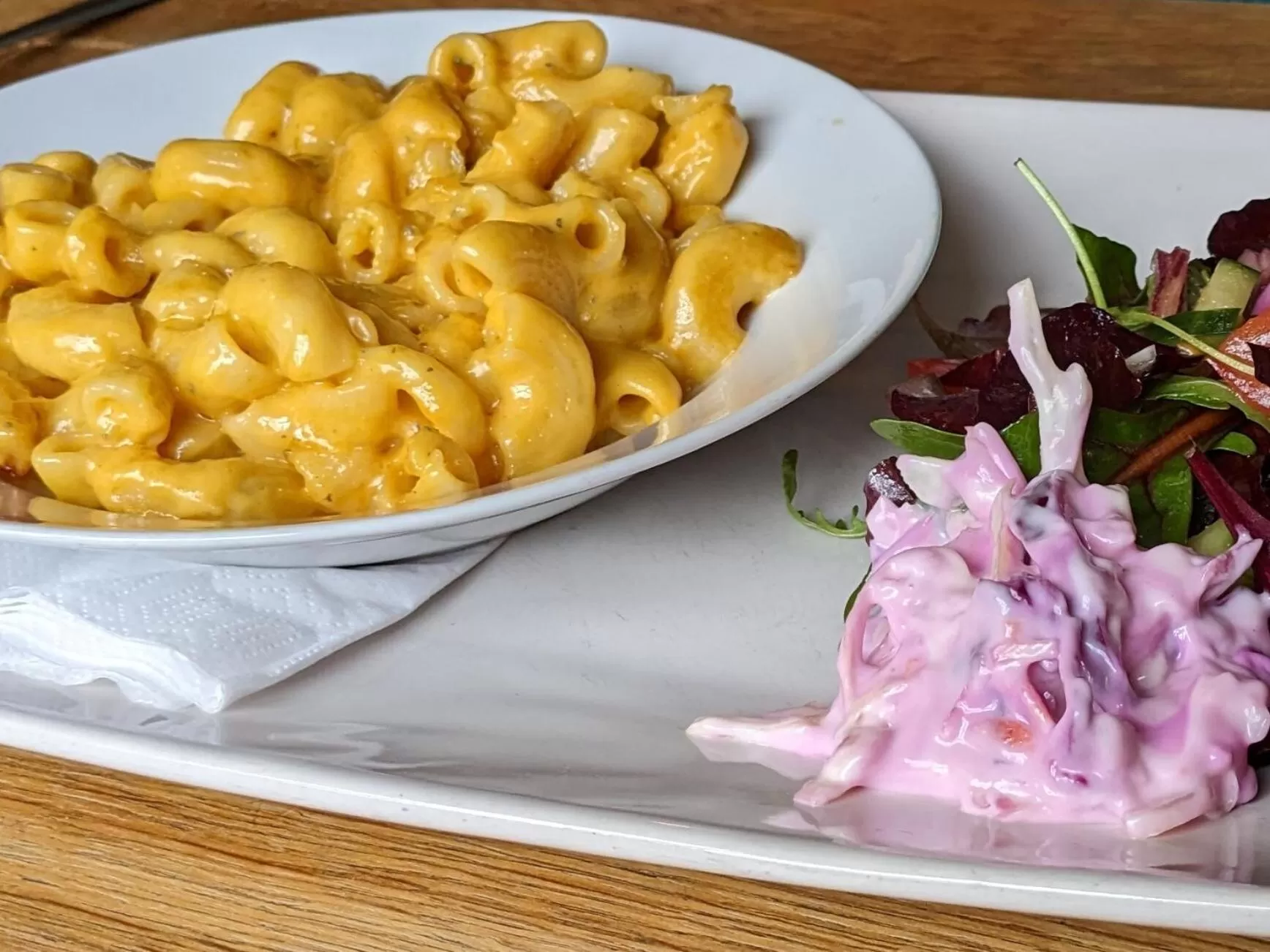 Food and drinks in Cowpers Oak