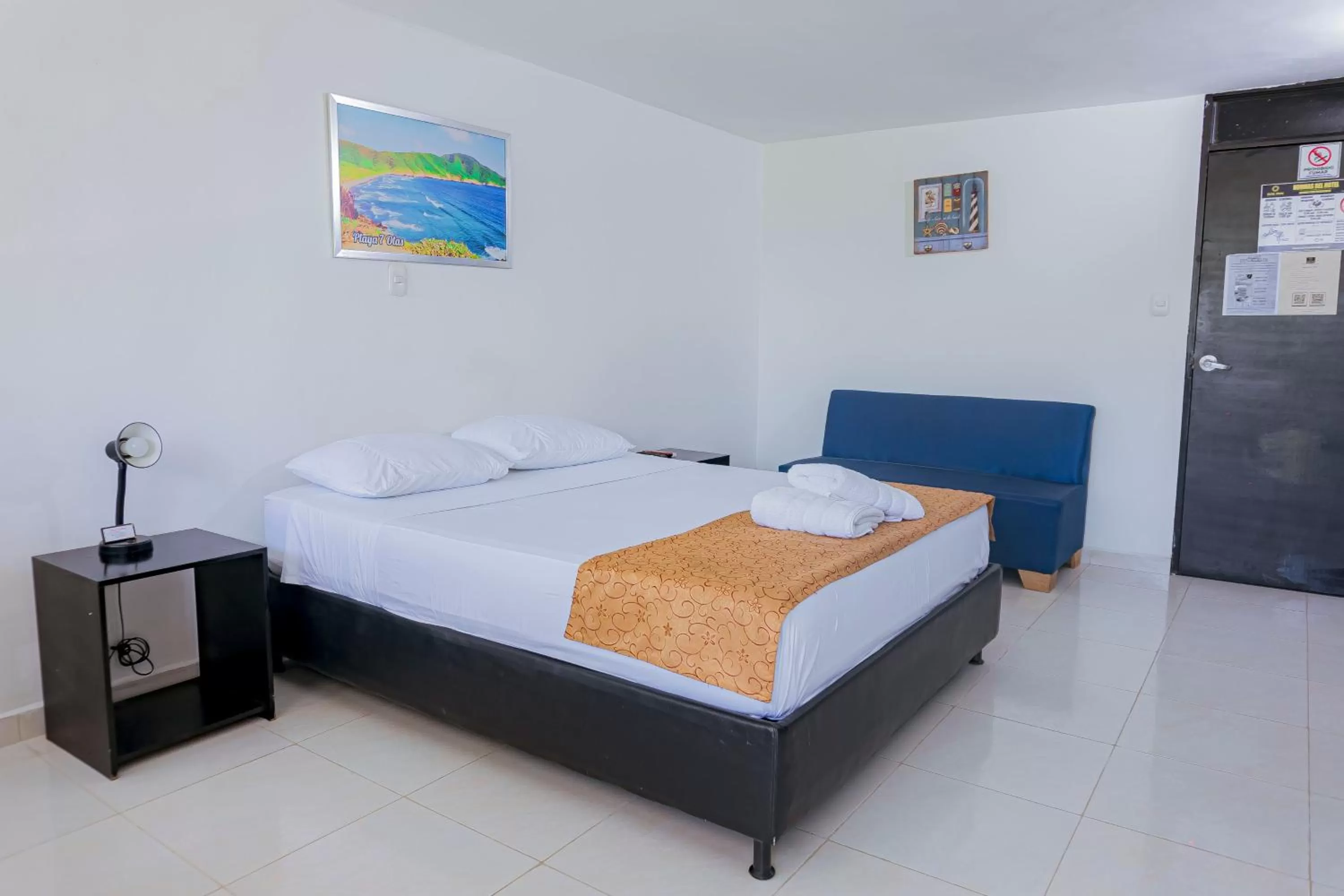 Bed in HOTEL SOL INN SANTA Marta