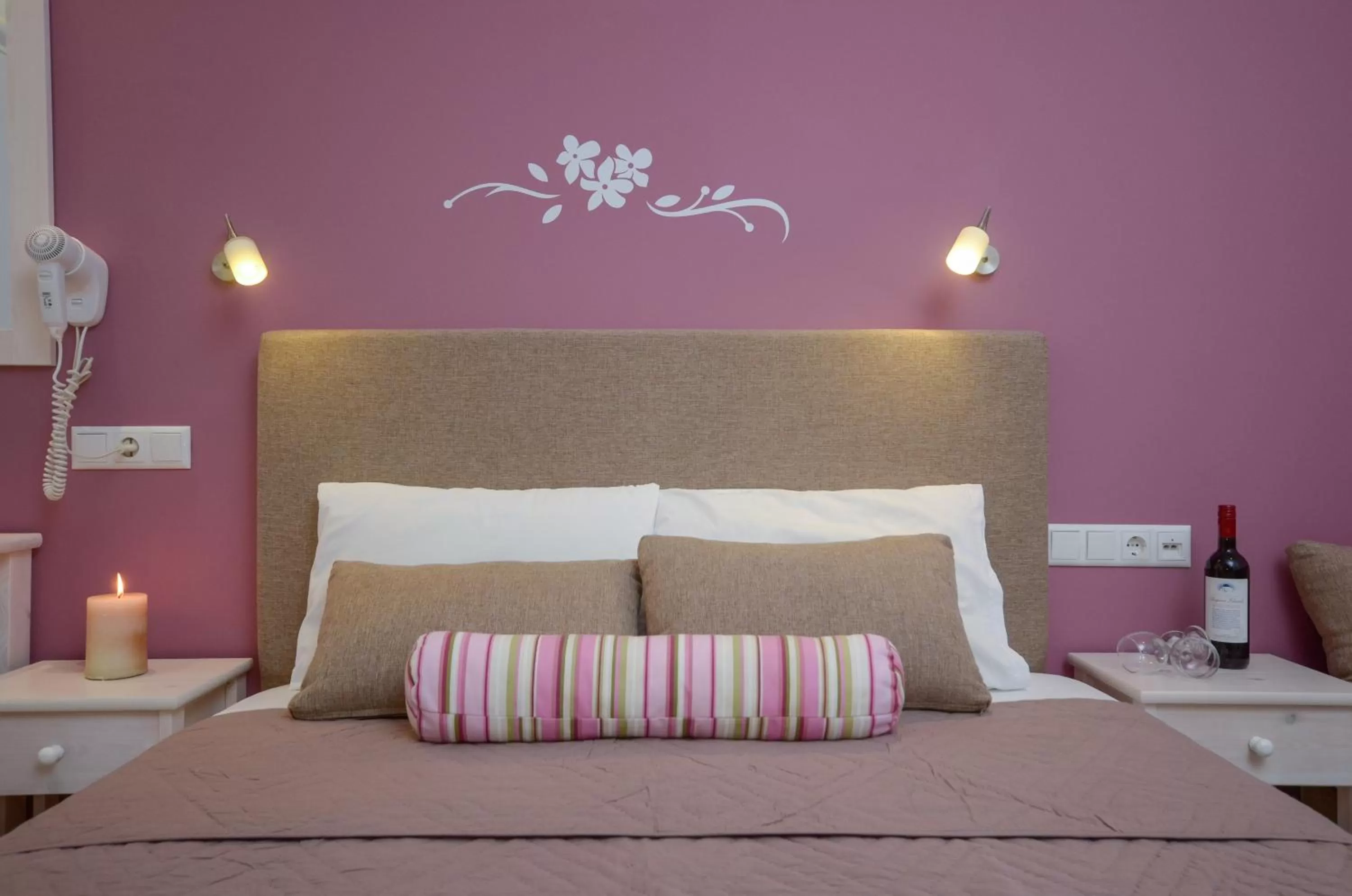 Bed in Panormos Hotel and Studios