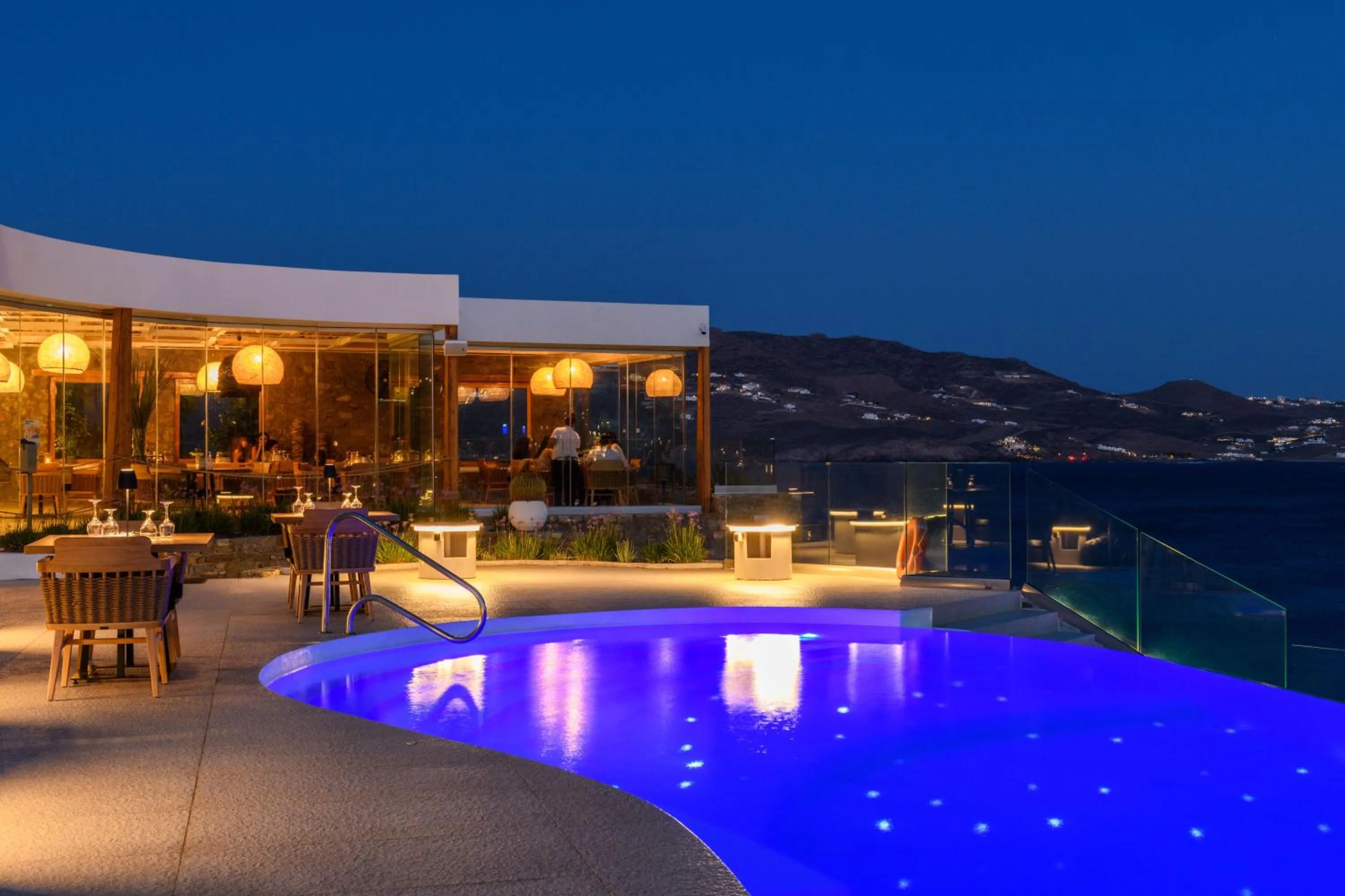 Restaurant/places to eat in Panormos Village Hotel