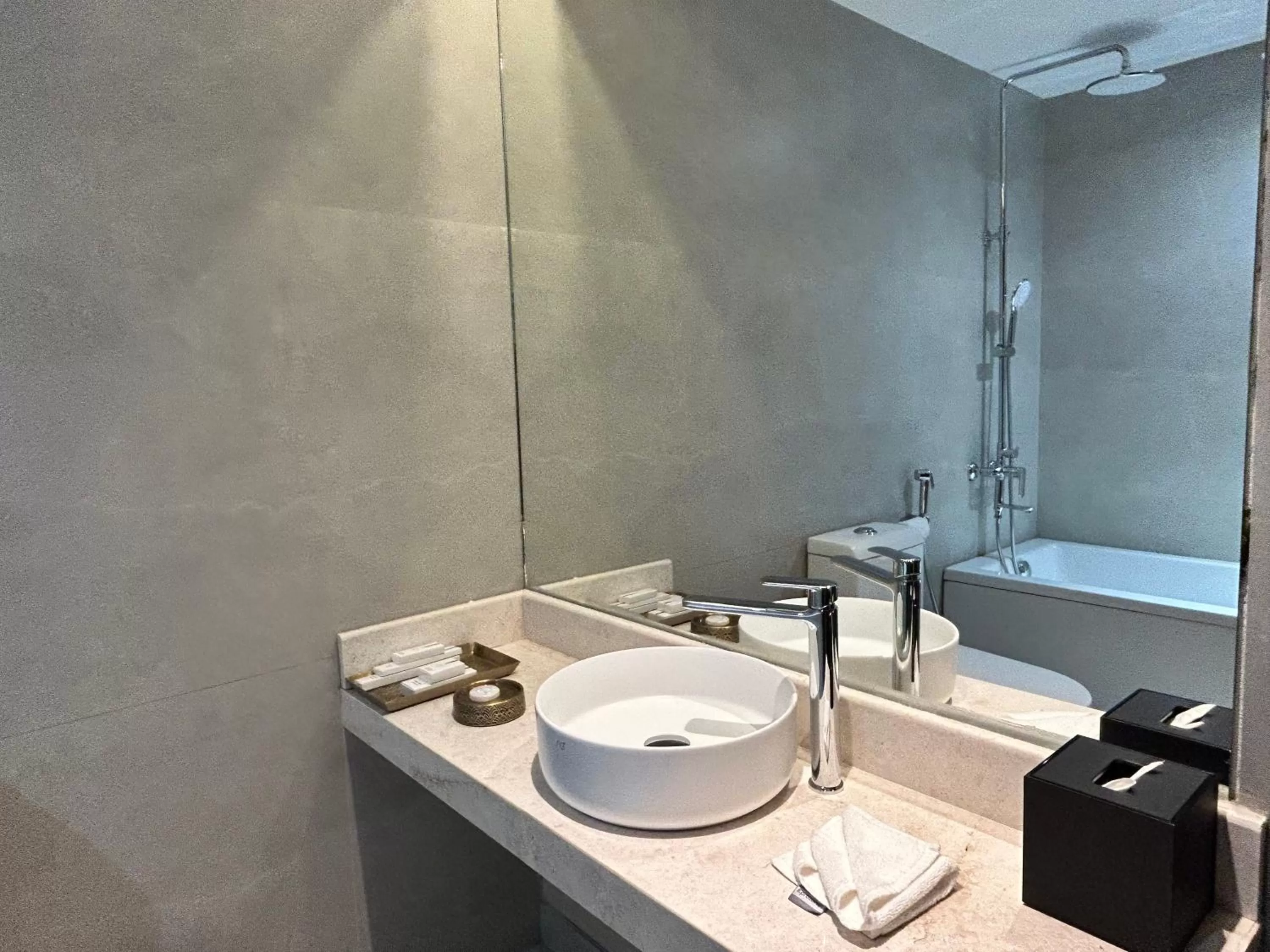 Bathroom in Tajreed Suites