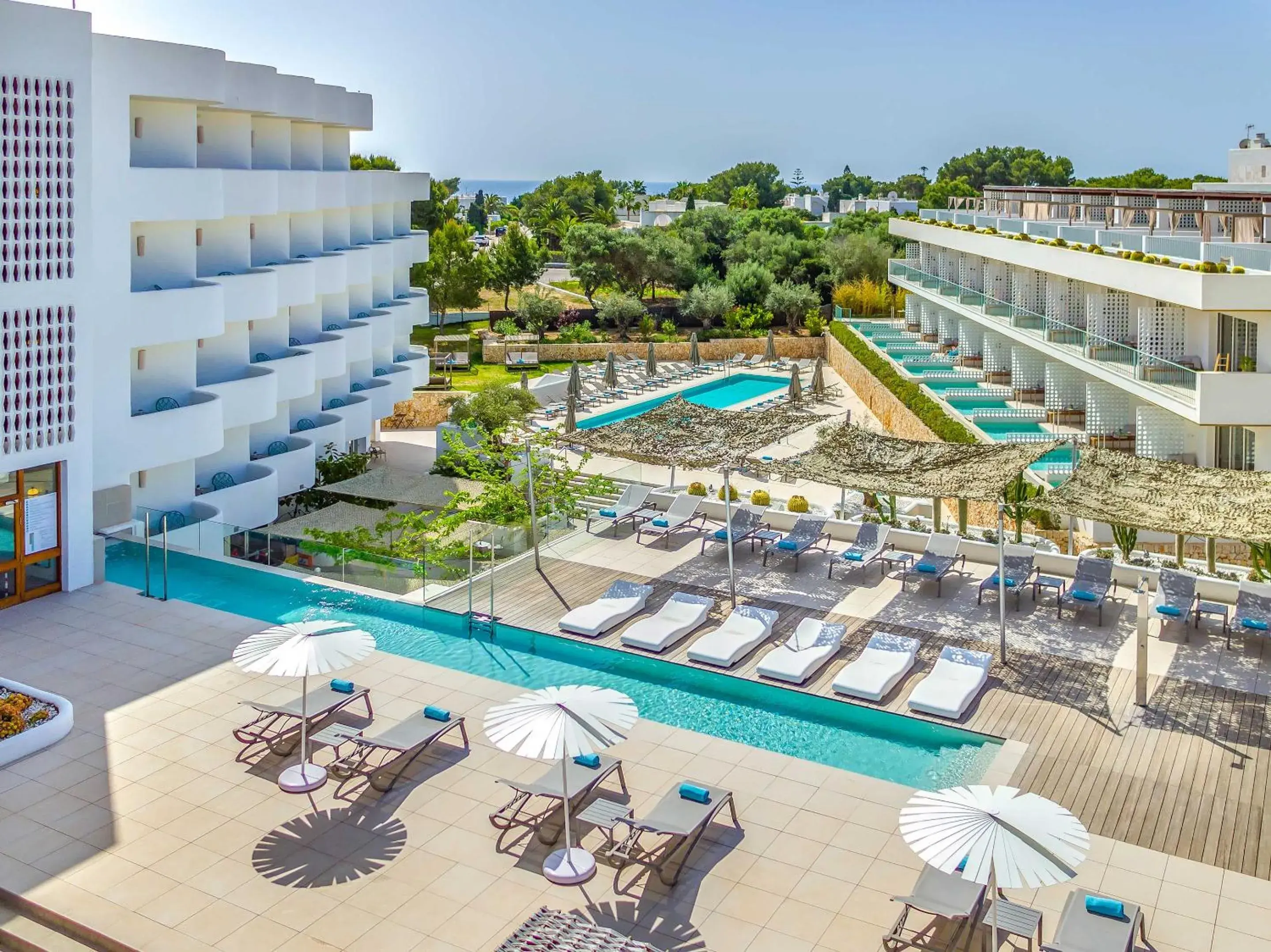 Inturotel Cala Esmeralda Beach Hotel & Spa - Adults Only Inturotel Cala Esmeralda Beach Hotel & Spa - Adults Only