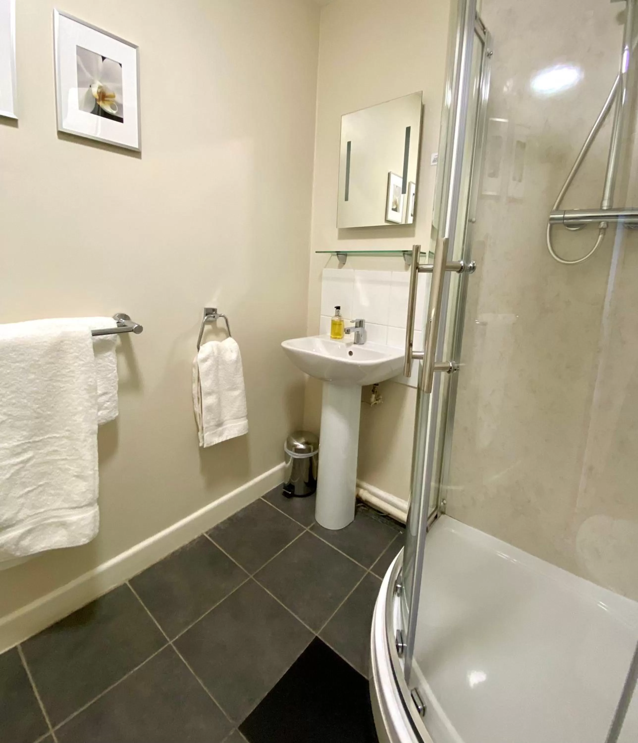 Bathroom in The Craven Arms