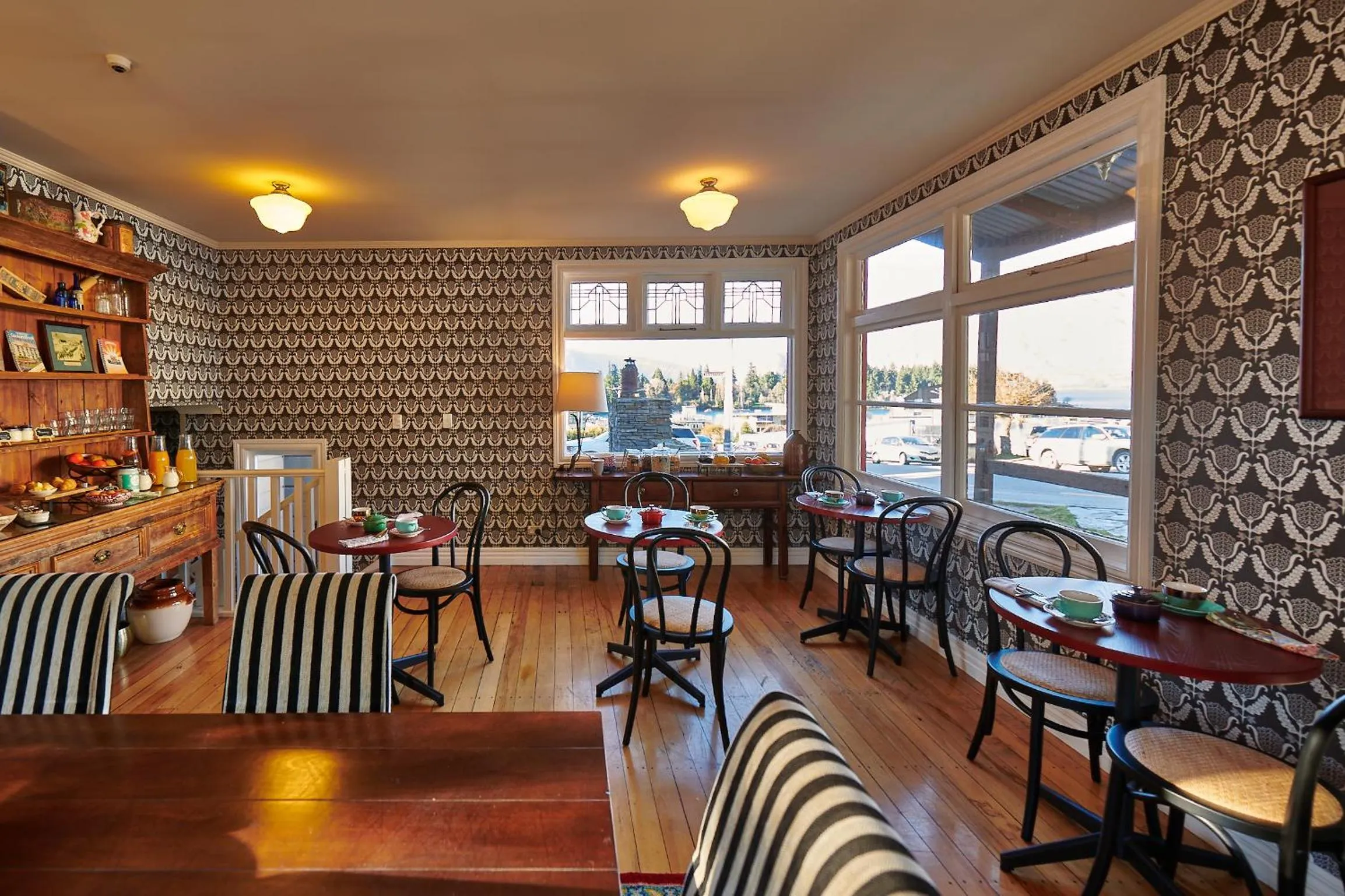 Restaurant/places to eat in The Dairy Hotel Queenstown, A Naumi Chapter