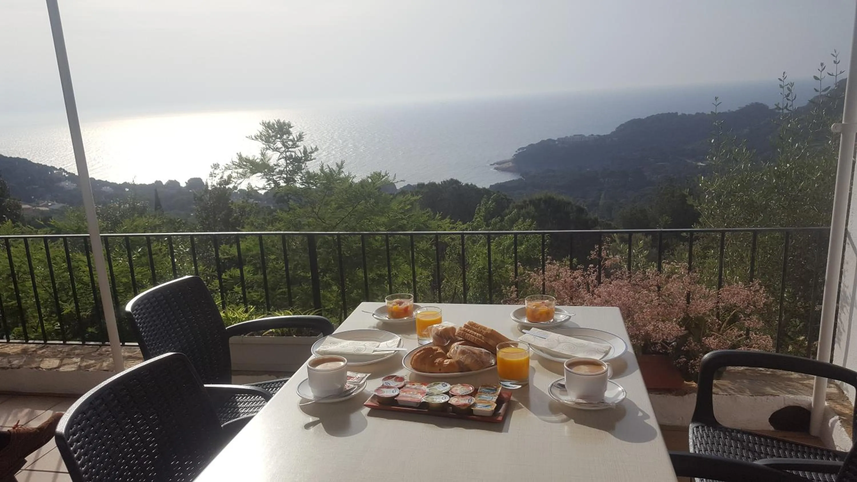 Breakfast in Hostal Sa Barraca - Adults Only