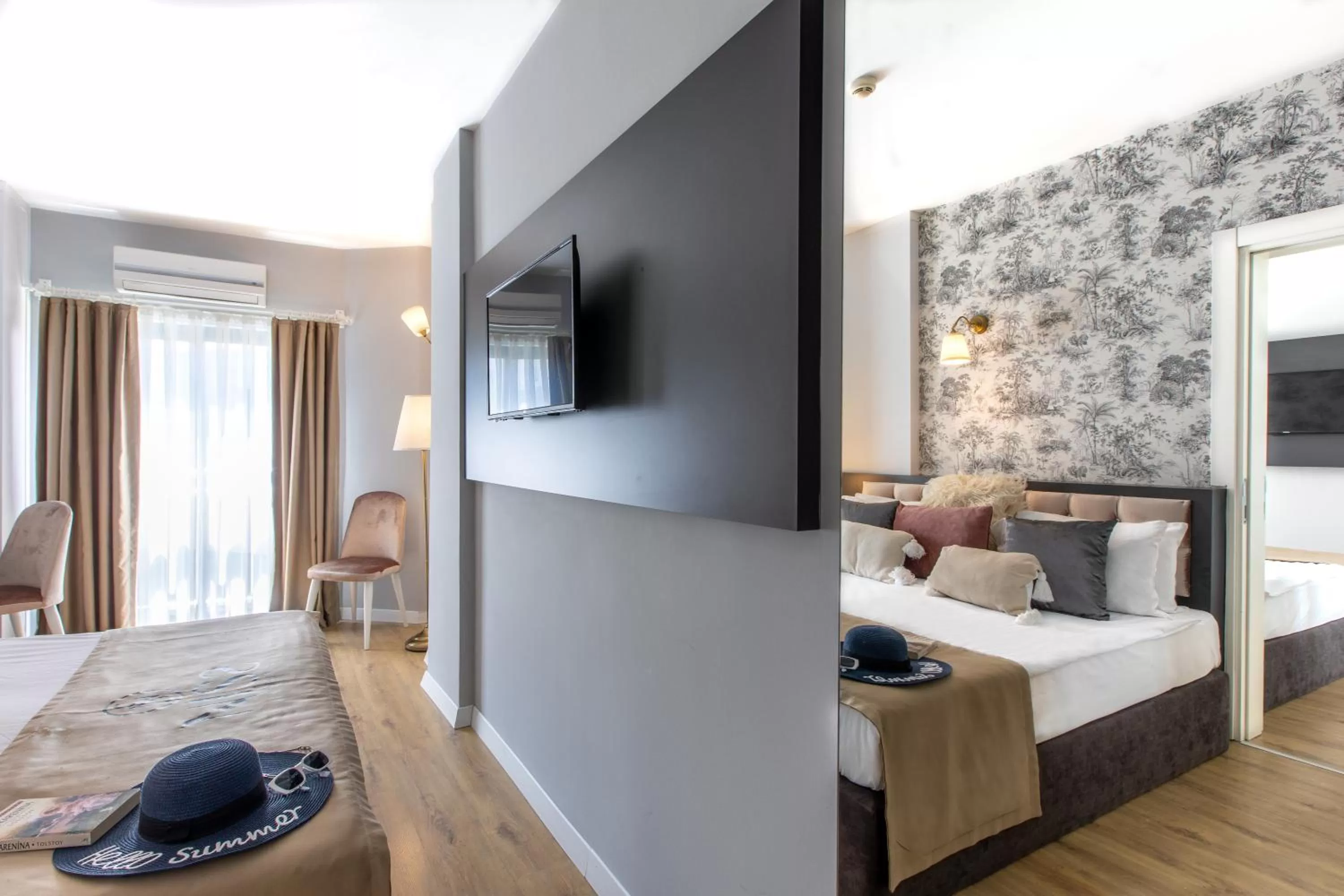 Bed in Niss Lara Hotel