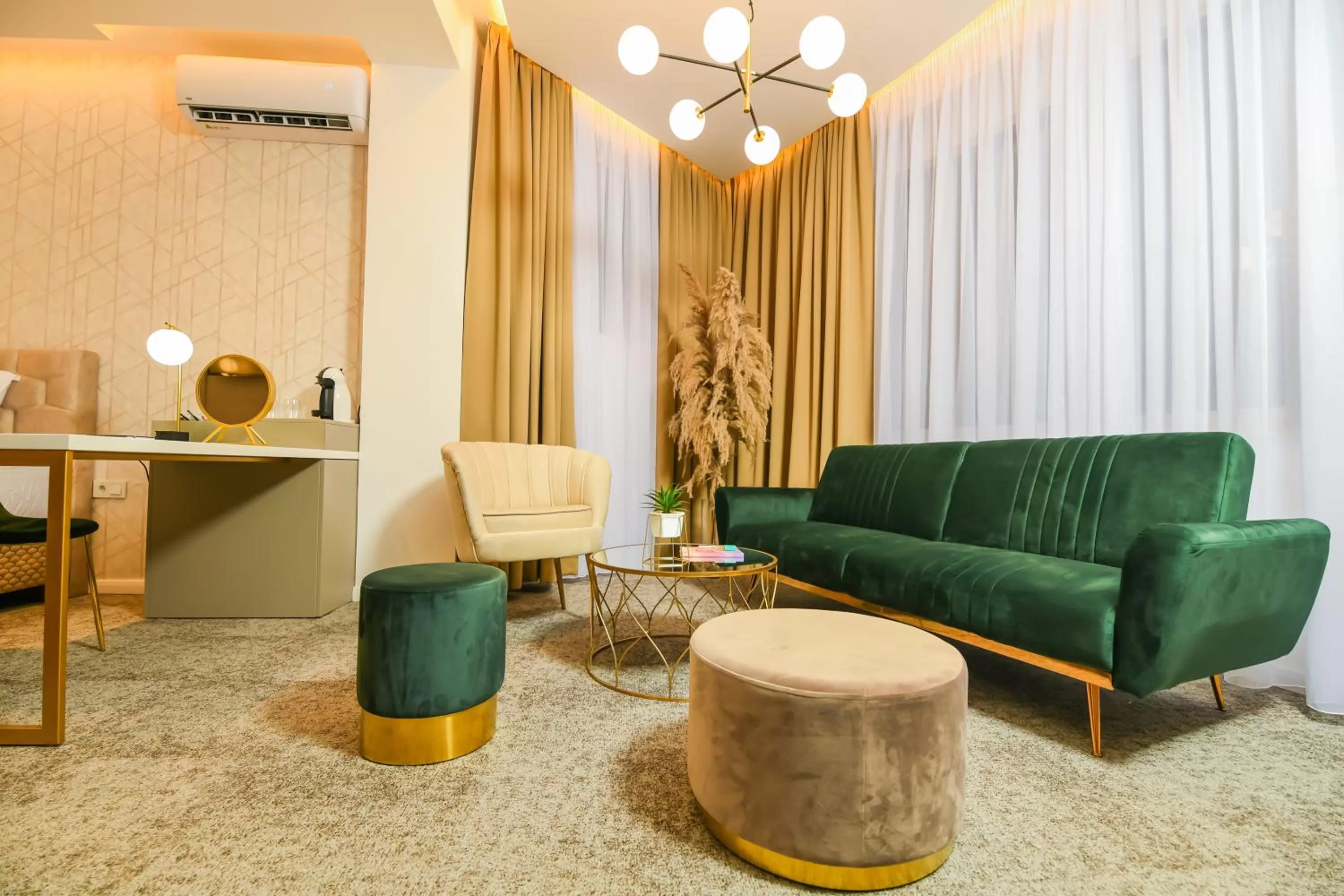 Seating Area in Hotel City View