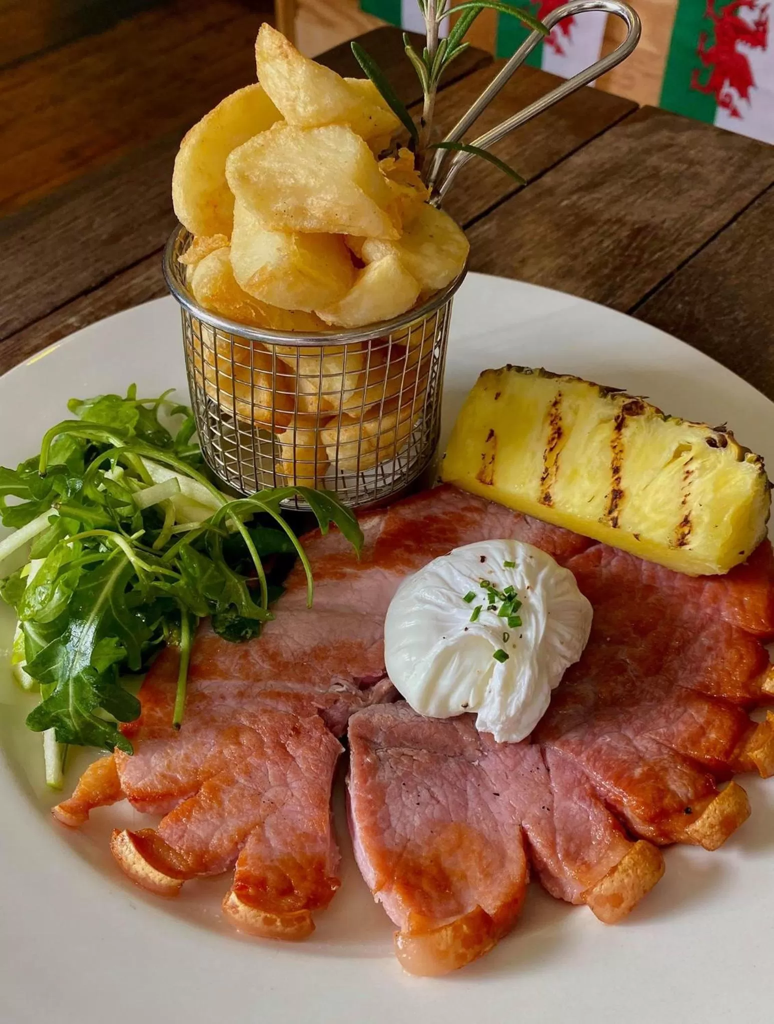 Restaurant/places to eat in The Cawdor