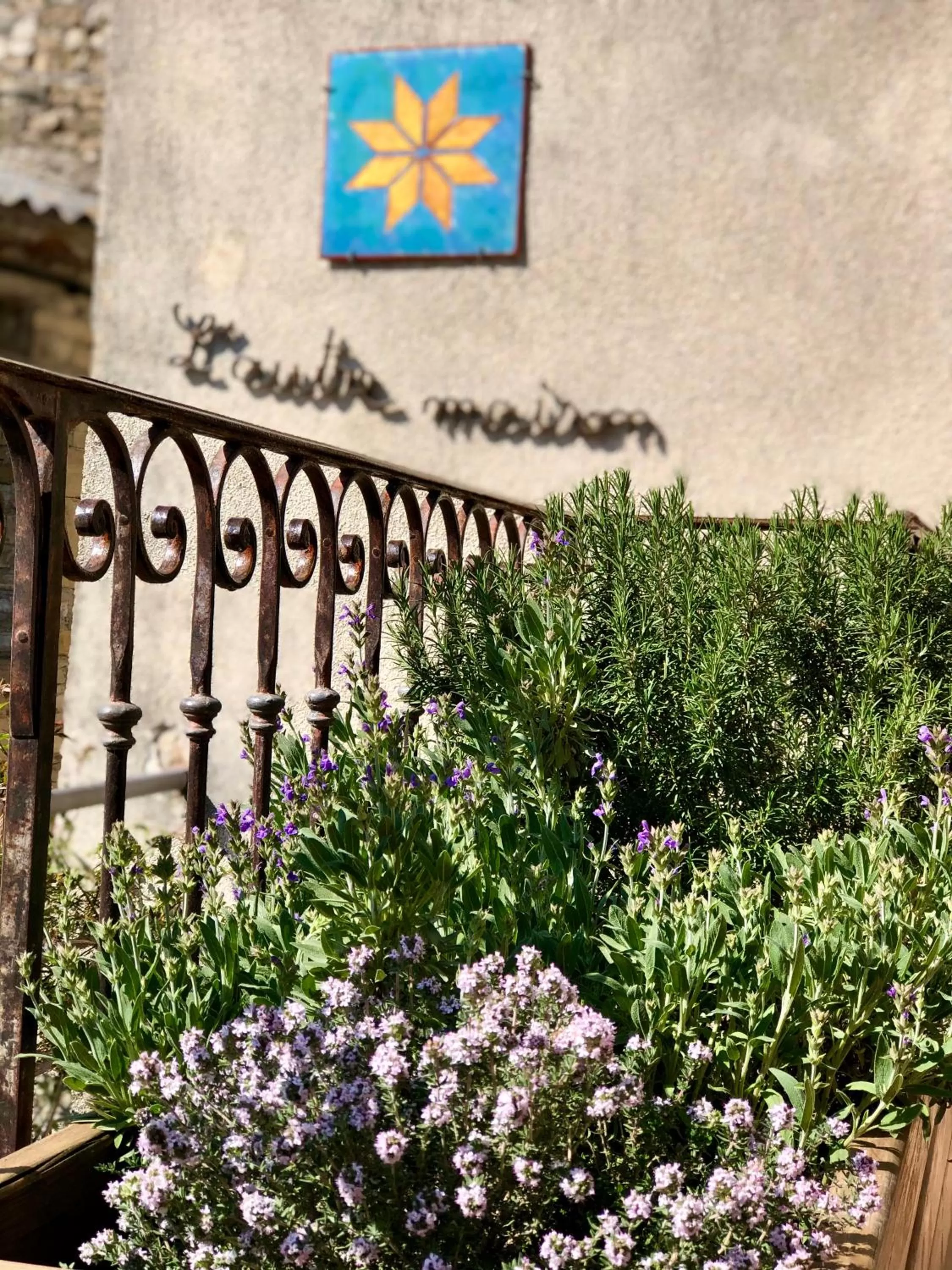 Property logo or sign in L'Autre Maison