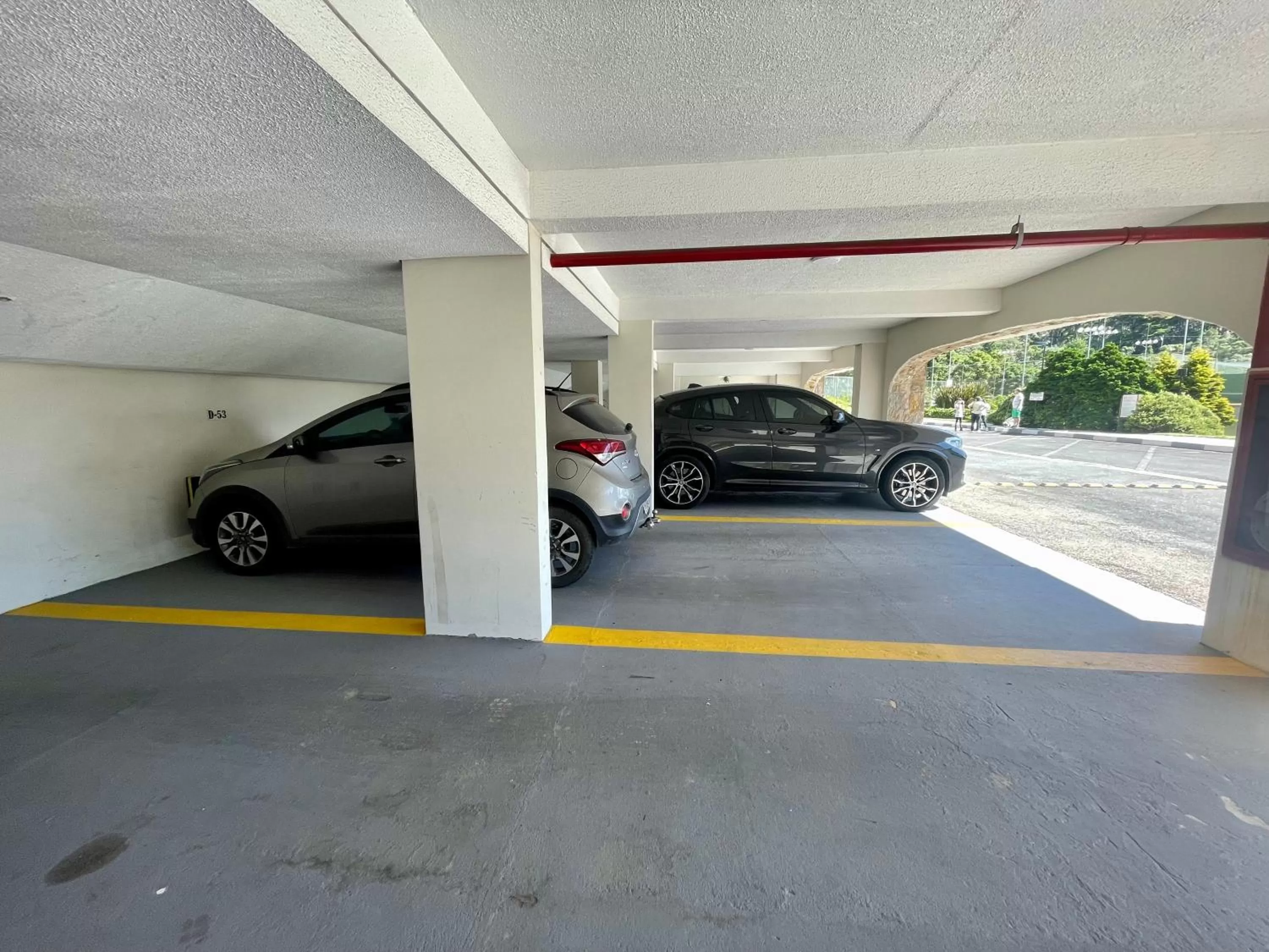 Parking in MineirINN l Piscina Aquecida e Hidro na Montanha