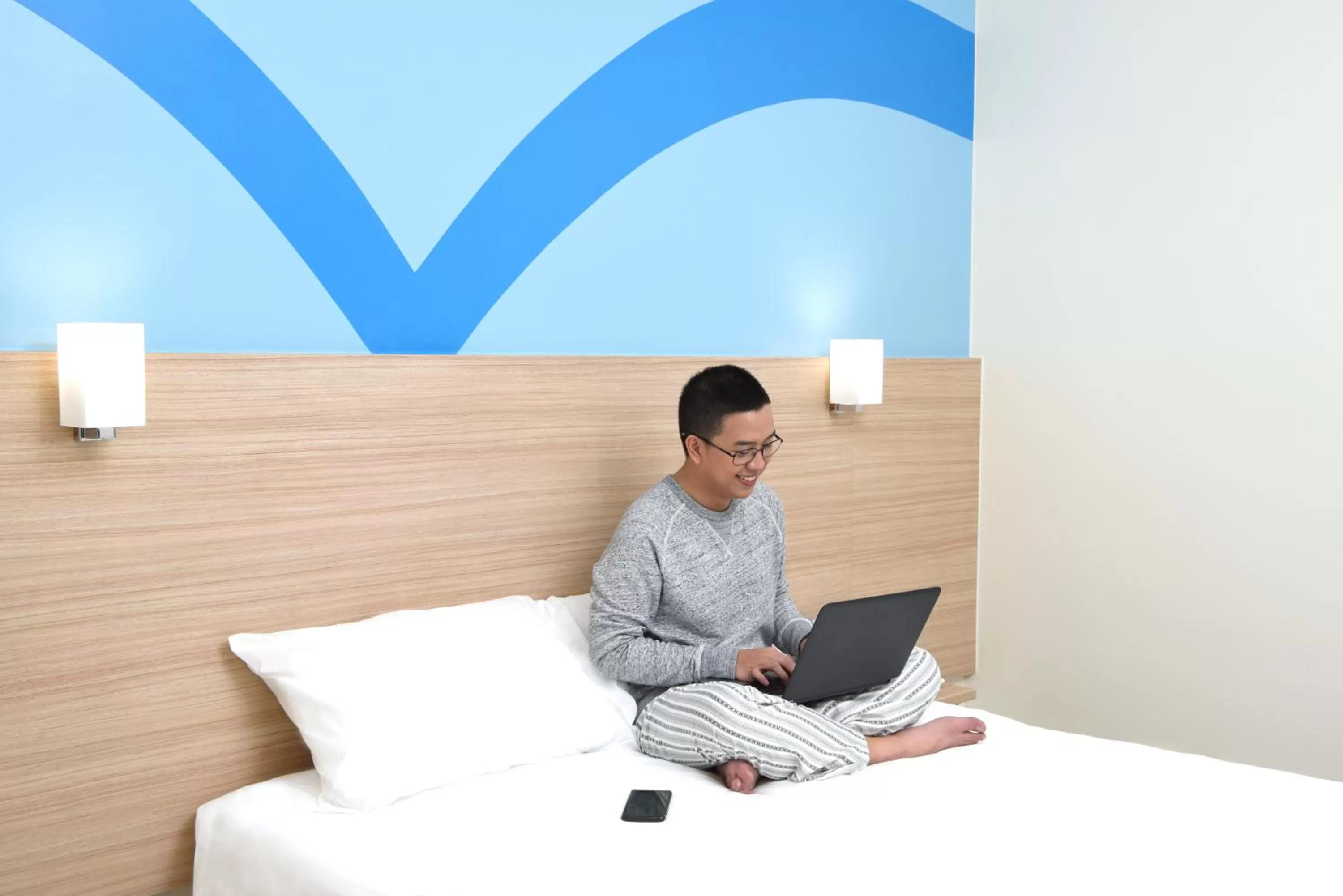 Bedroom, Bed in Hop Inn Hotel Tomas Morato Quezon City