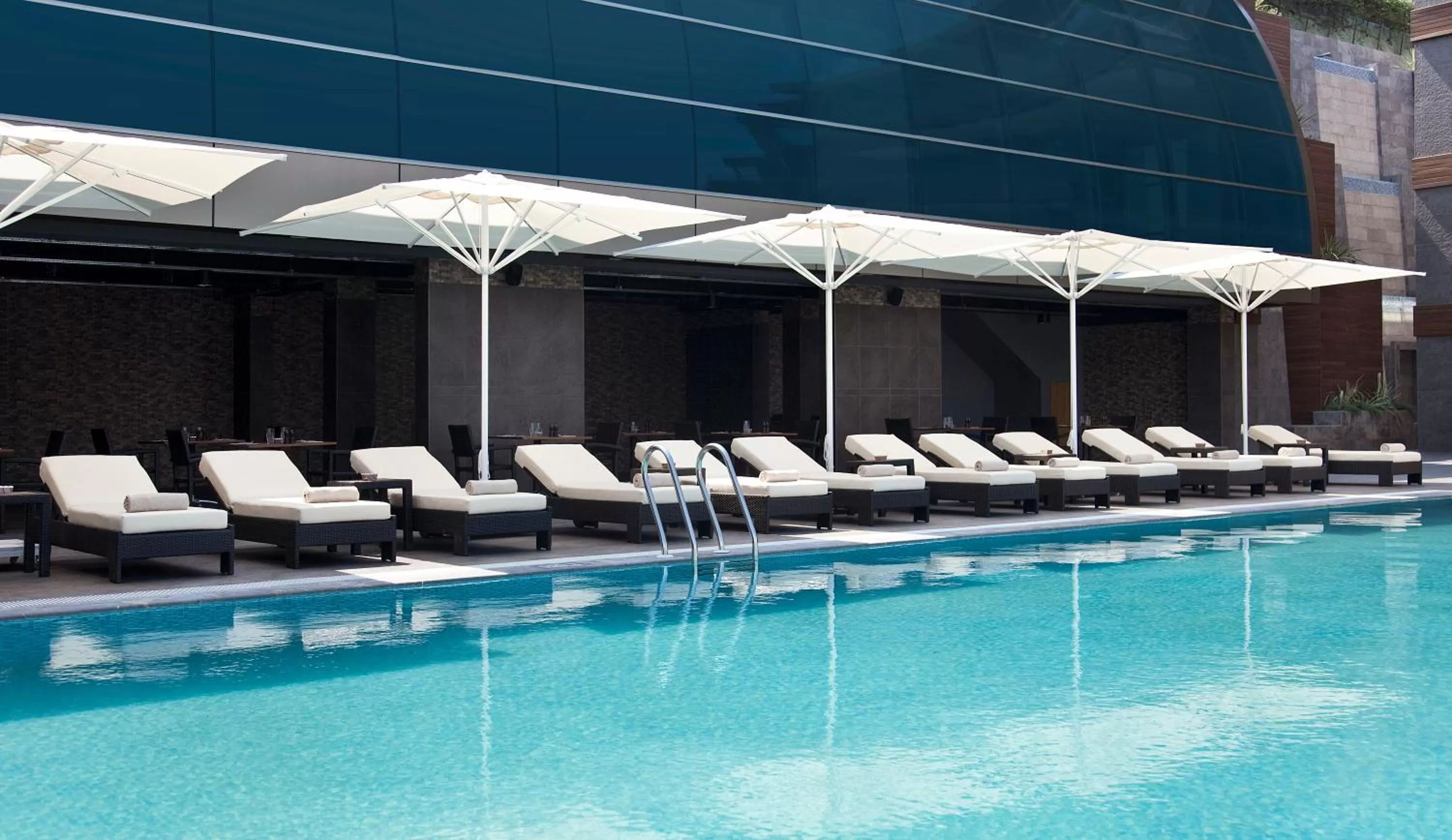 Property building in Divan Bursa