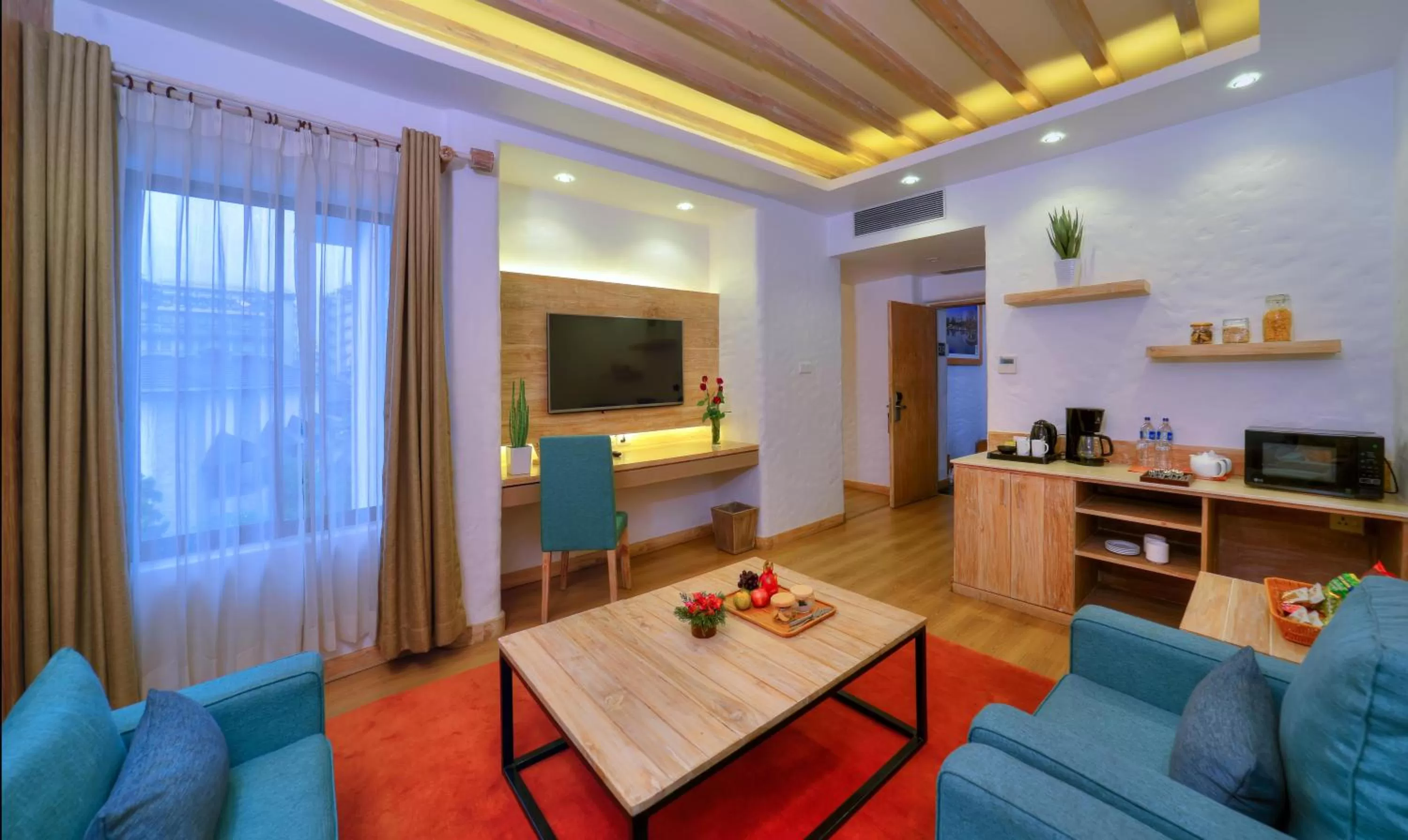 TV and multimedia in Hotel Barahi Pokhara