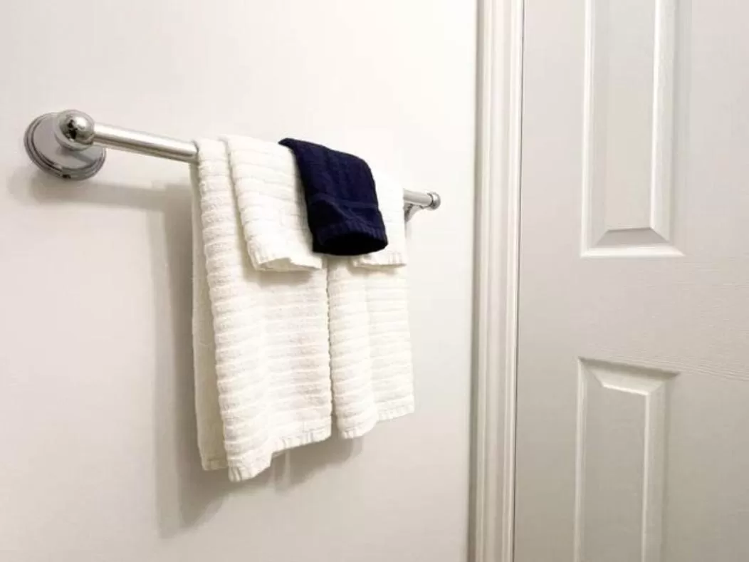 Bathroom in Sleeping Giant BNB