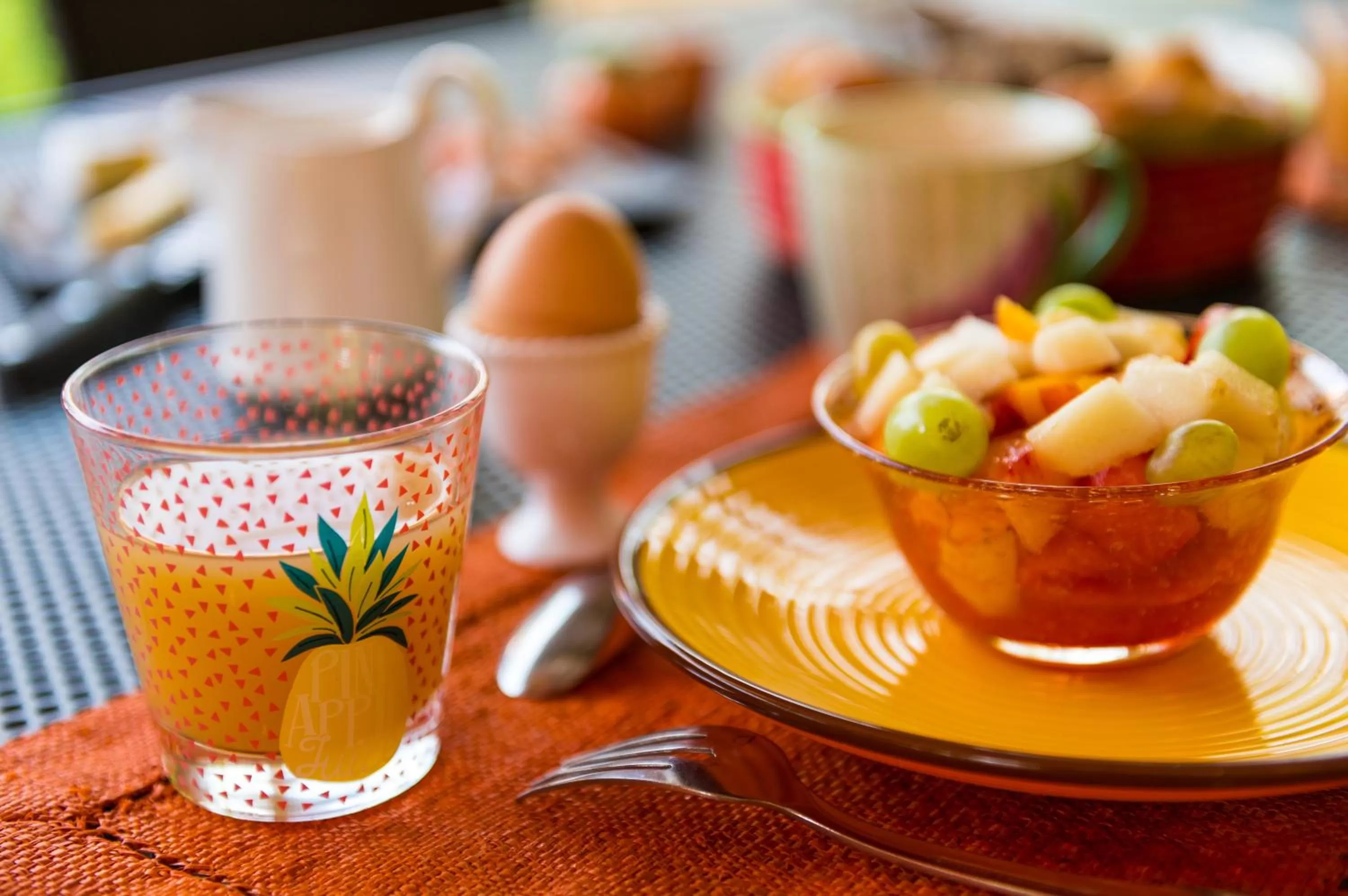 Breakfast in Mas Du Roc Bed & Breakfast