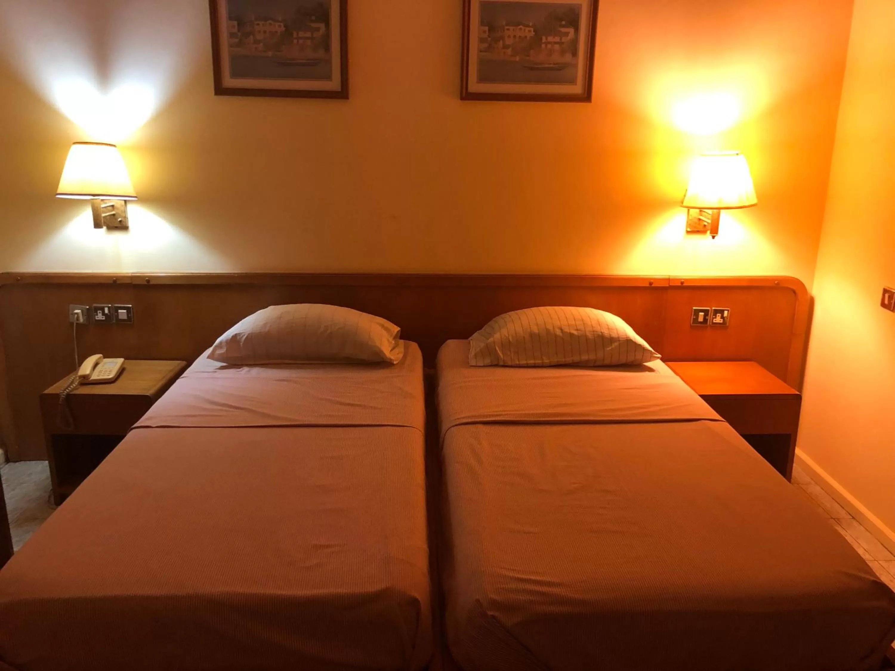 Bed in Maple Leaf Korean Hotel