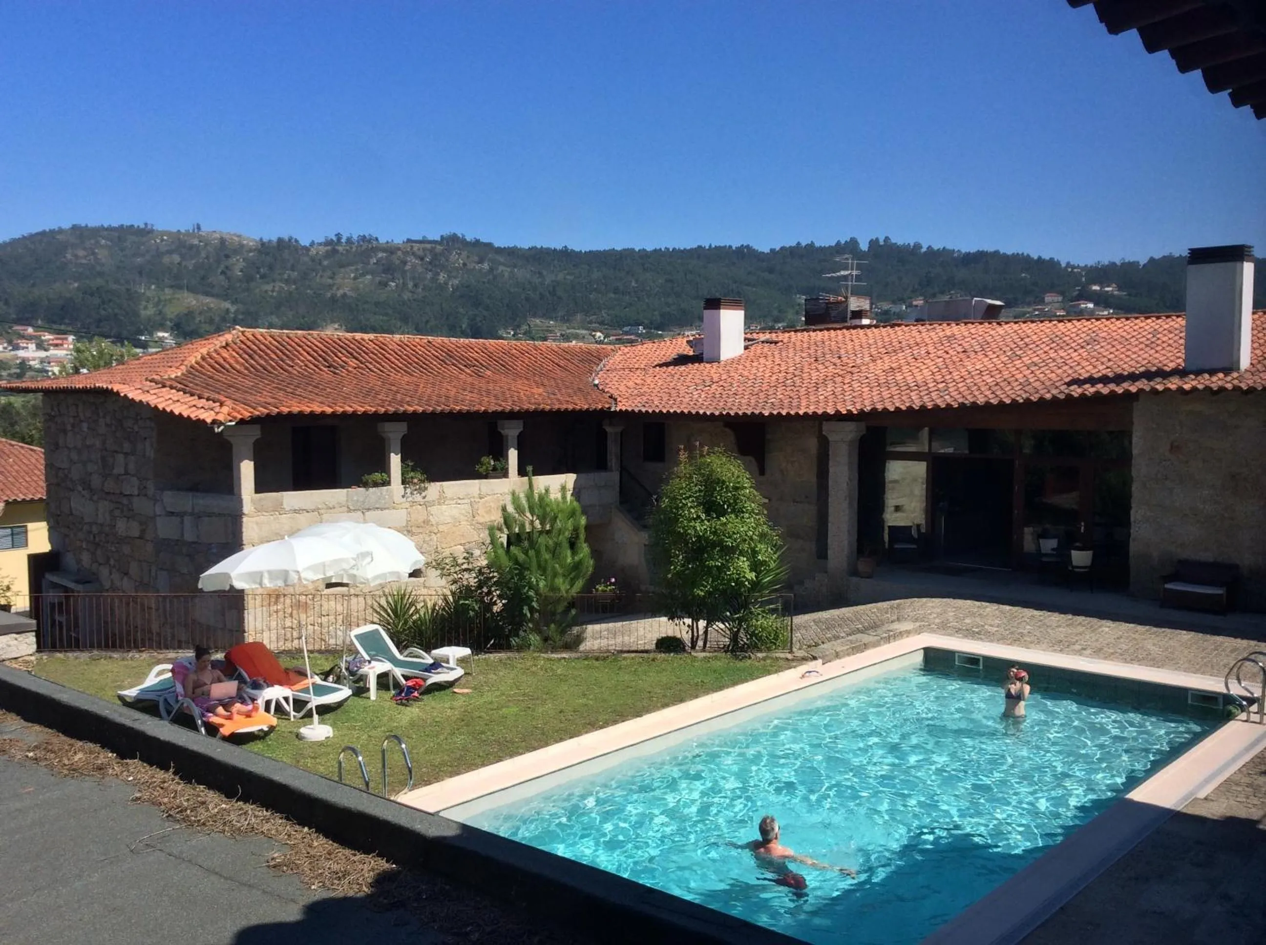 Swimming pool in Hotel Rural Alves - BRAGA - Casa Alves de Torneiros