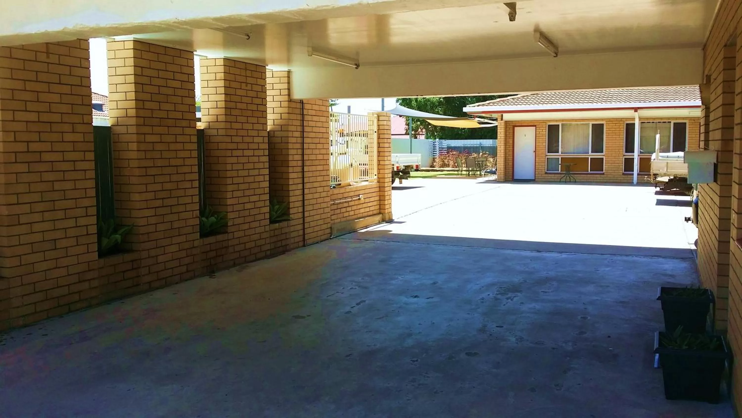 Property building in Jackaroo Apartments