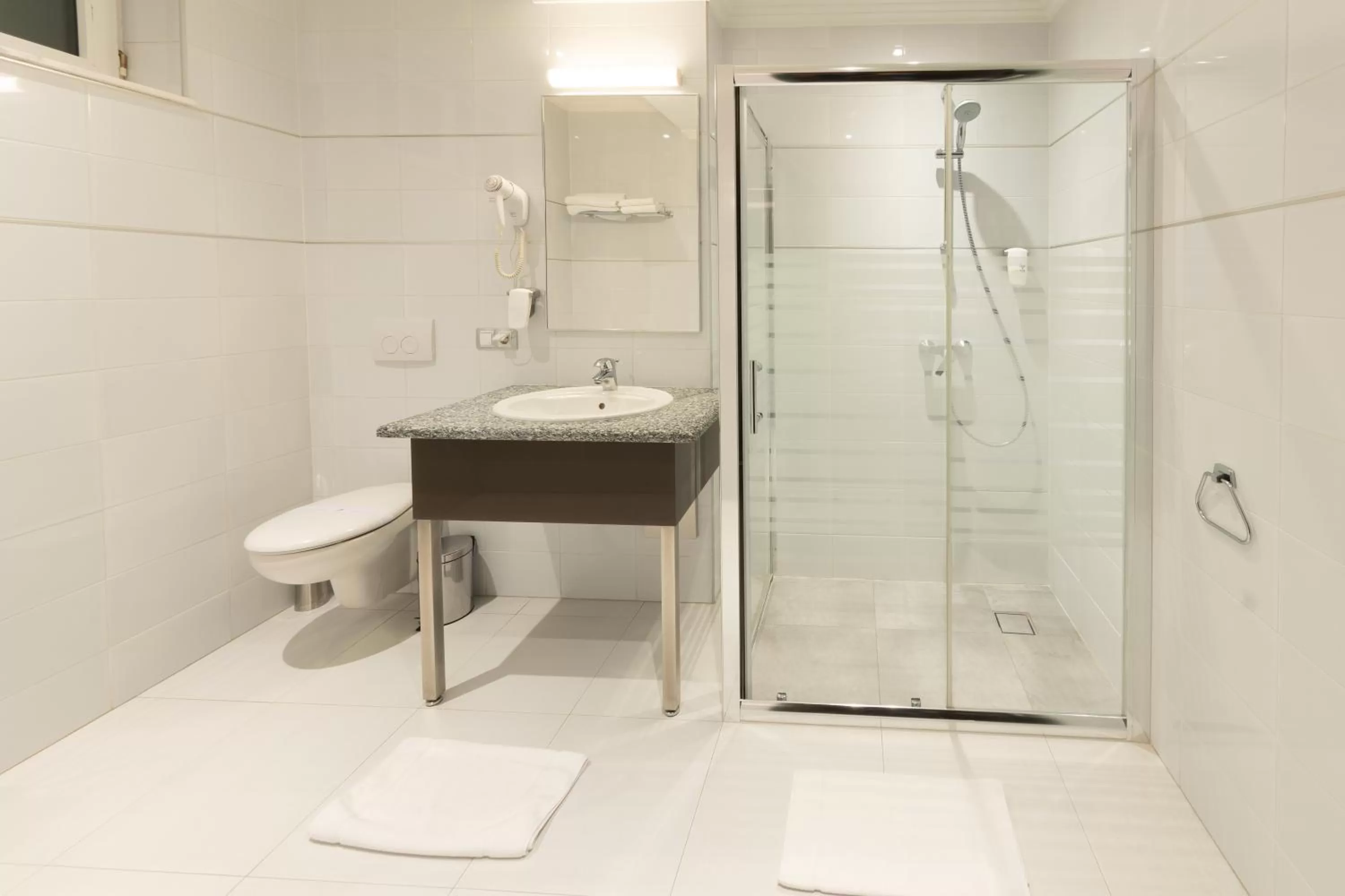 Bathroom in Daria Suite