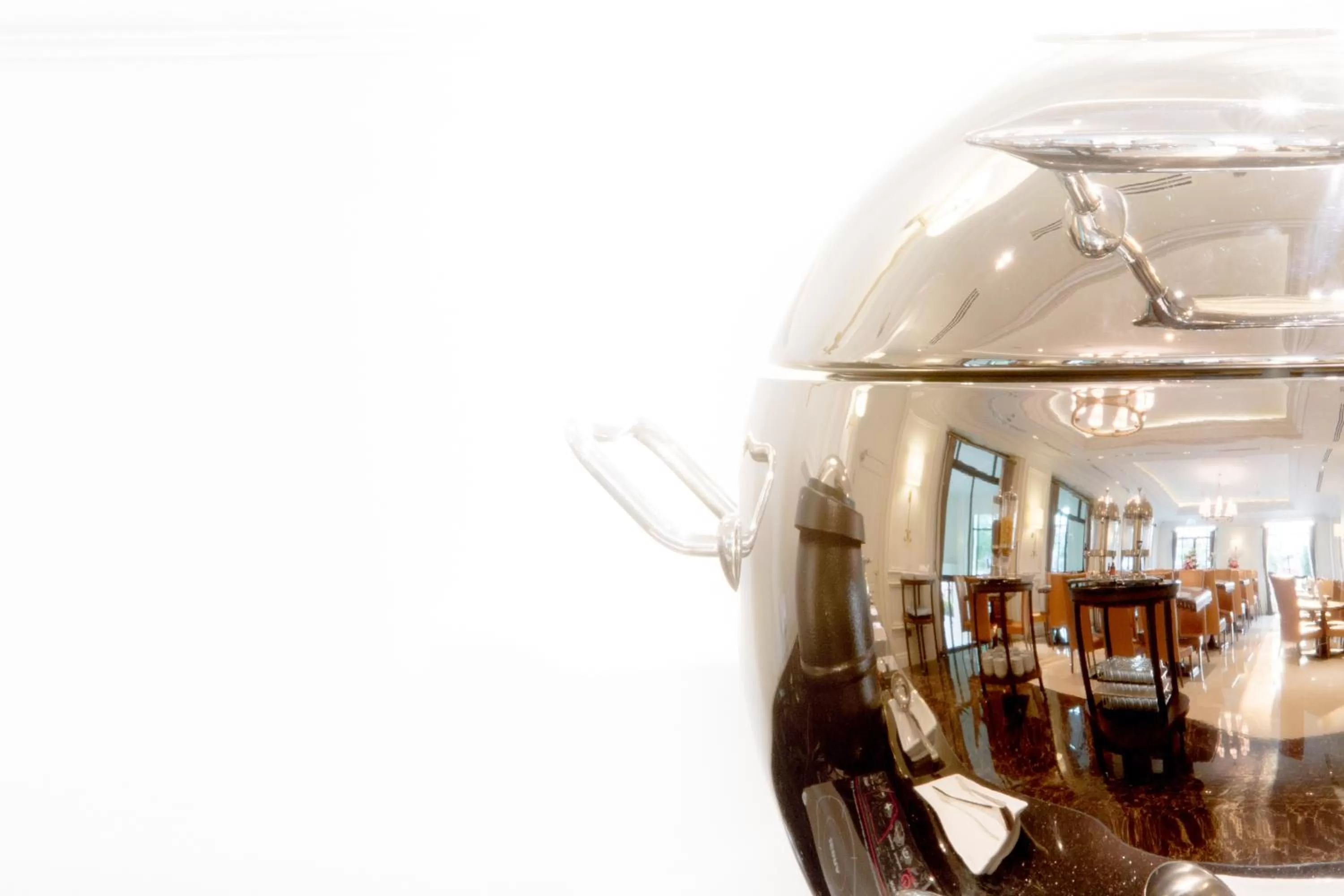 Restaurant/places to eat in SN Plus Hotel - SHA Plus