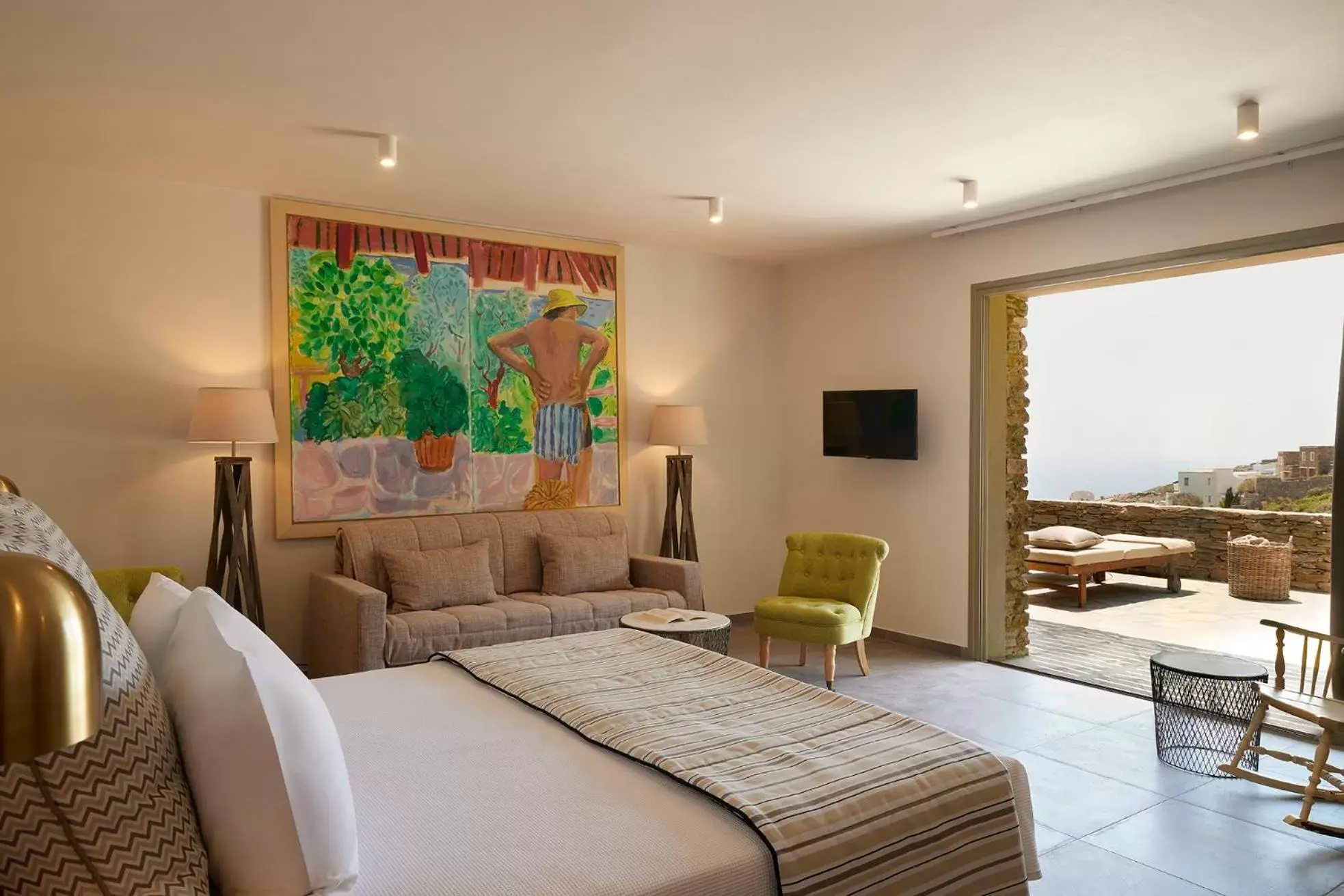 Grand Honeymoon Suite with Hot Tub in Aeolis Tinos Suites Grand Honeymoon Suite with Hot Tub in Aeolis Tinos Suites