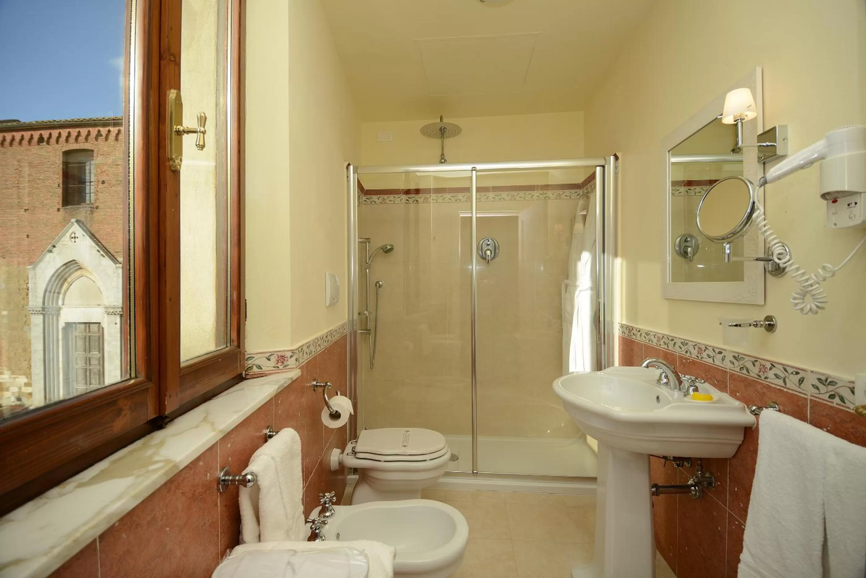 Shower in La Locanda Di San Francesco