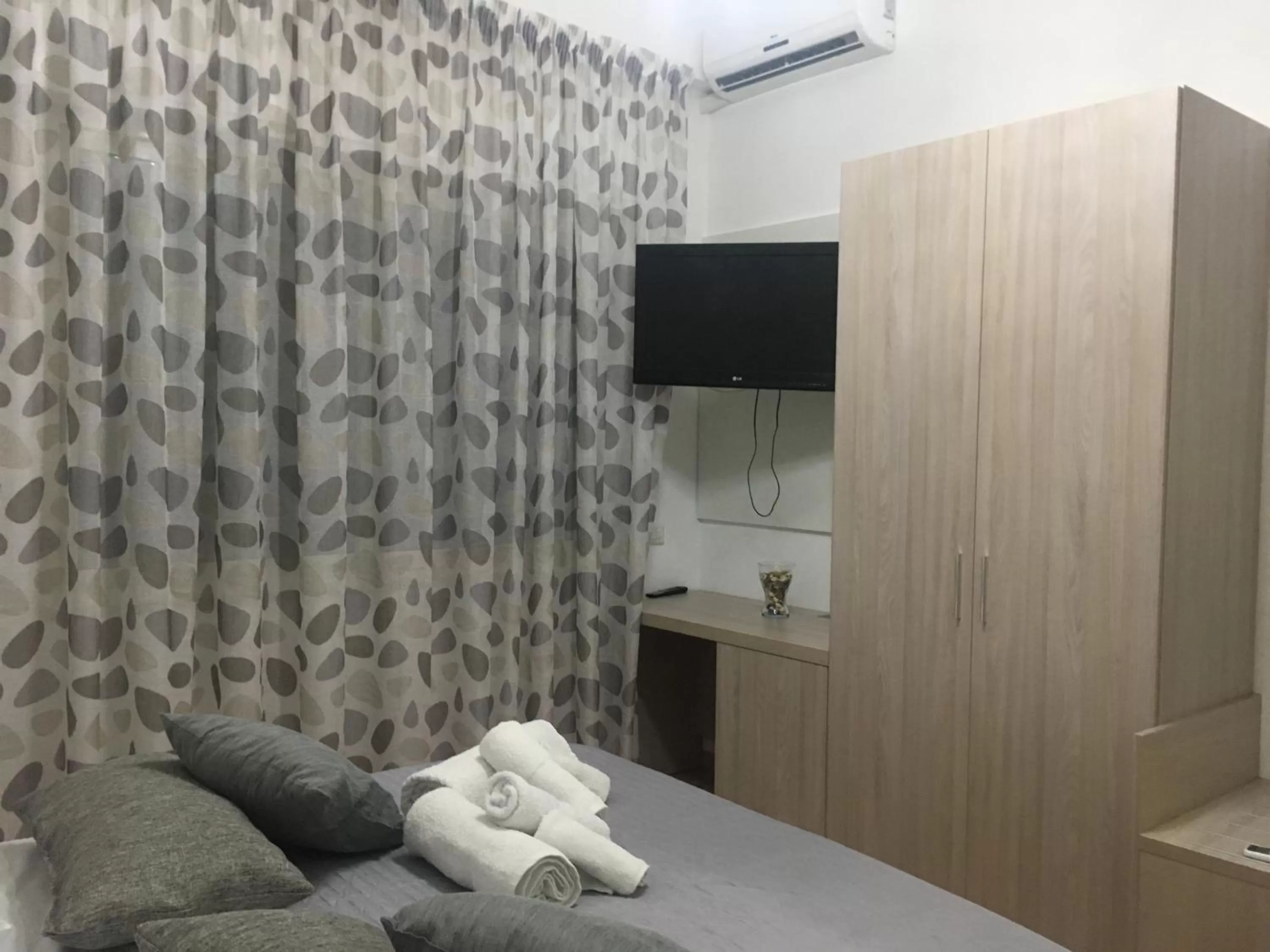 TV/Entertainment Center in Beauty House