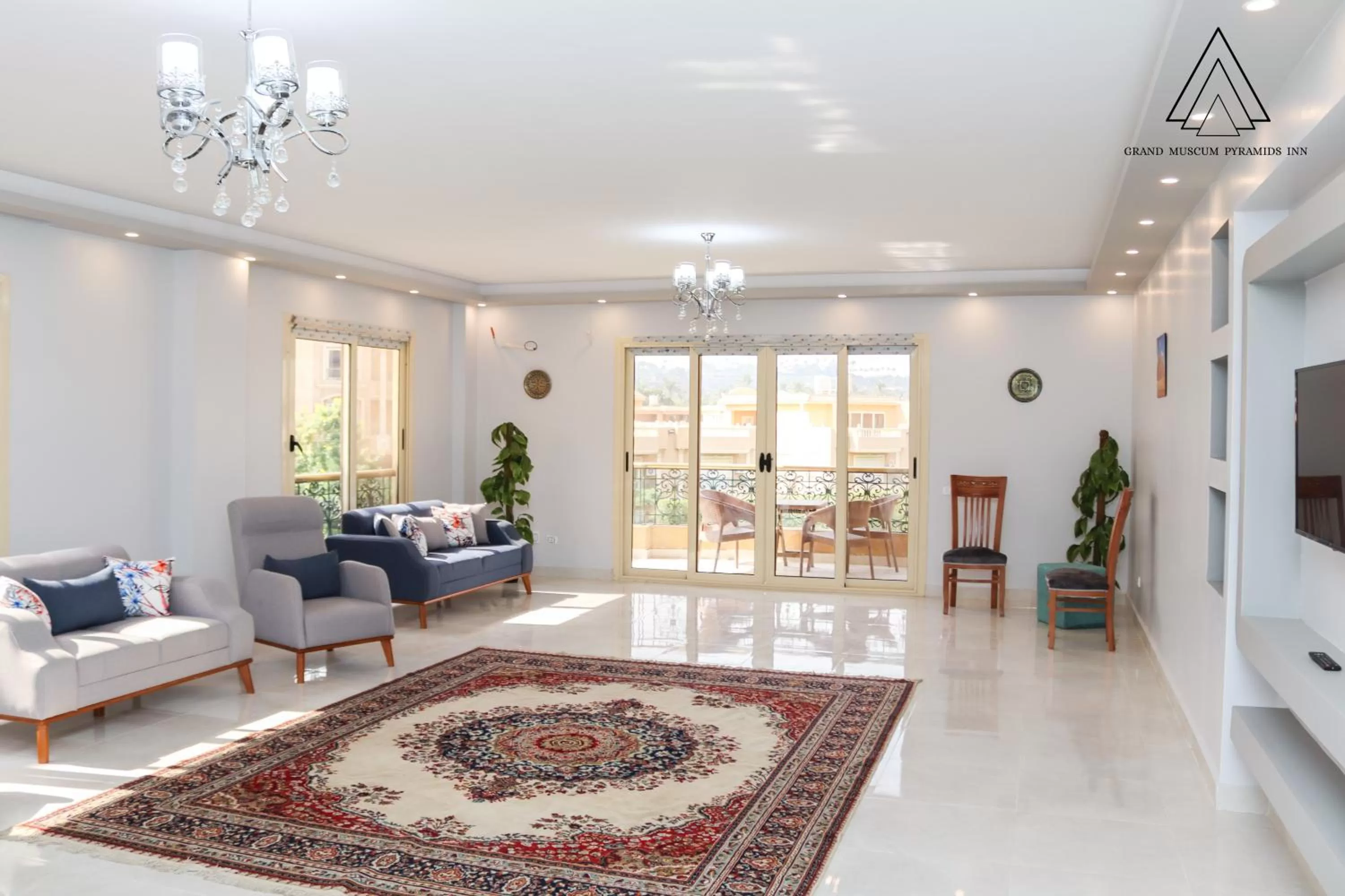 TV and multimedia in Grand Museum Pyramids Inn