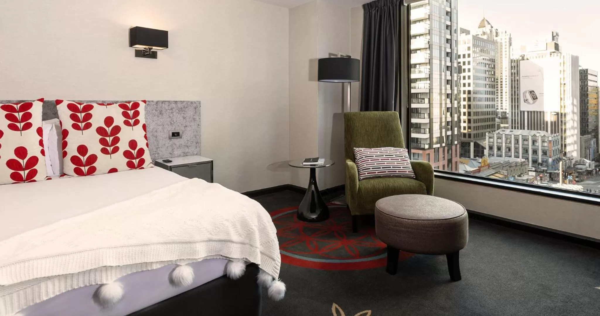 View (from property/room), Bed in SkyCity Hotel Auckland