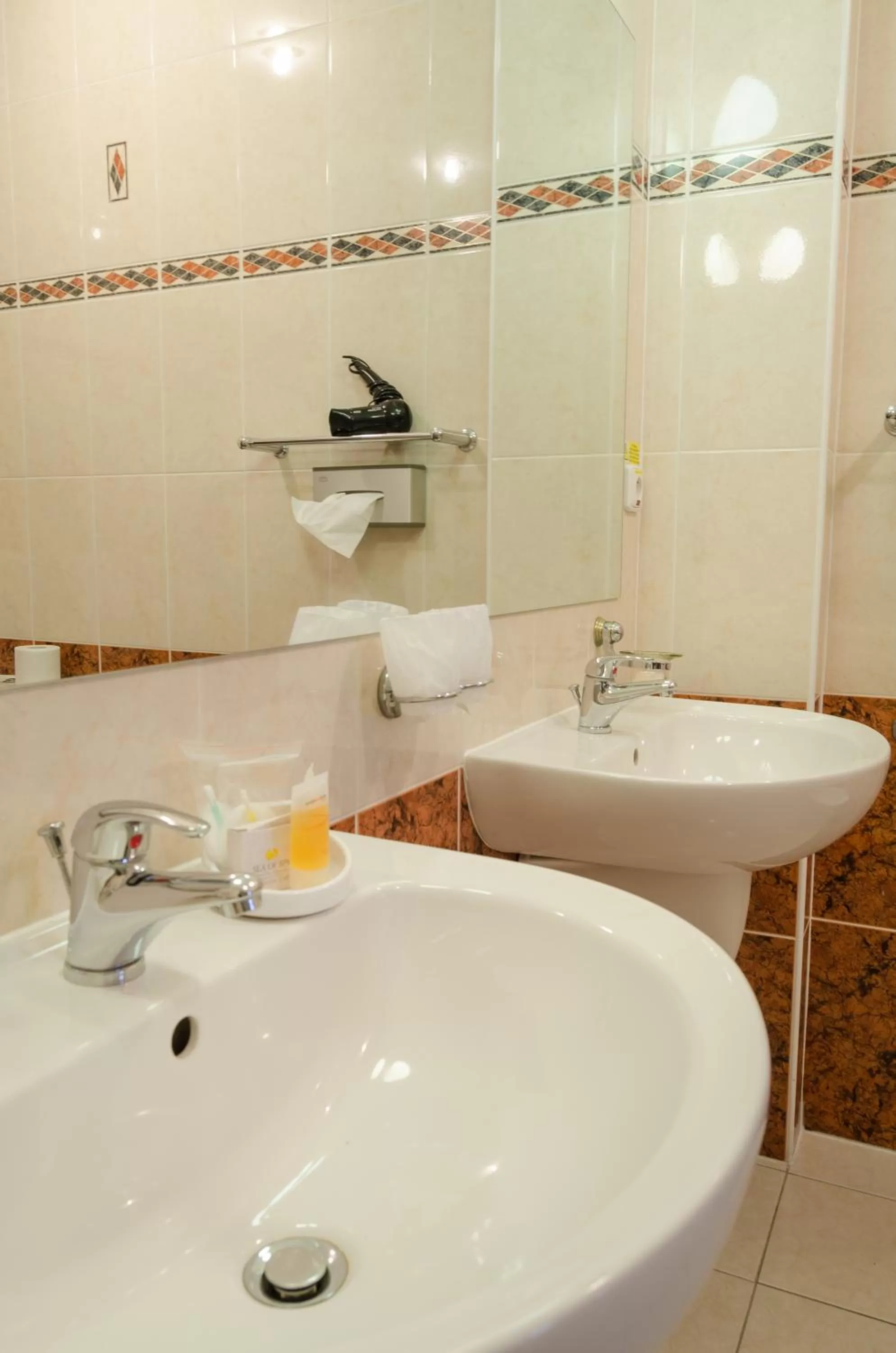 Bathroom in Hotel West