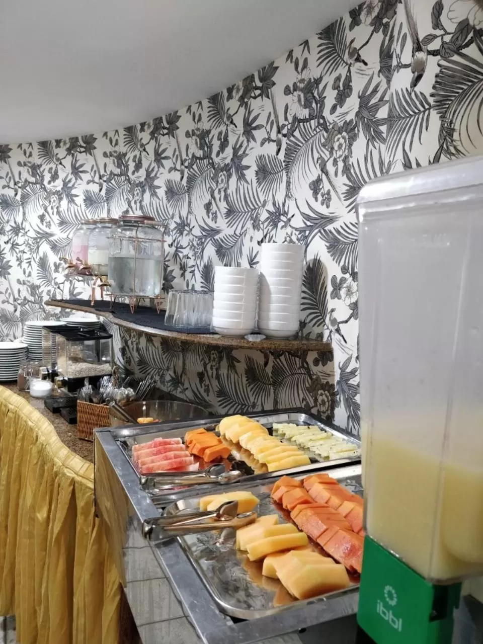 Food and drinks in Divi-Divi Praia Hotel