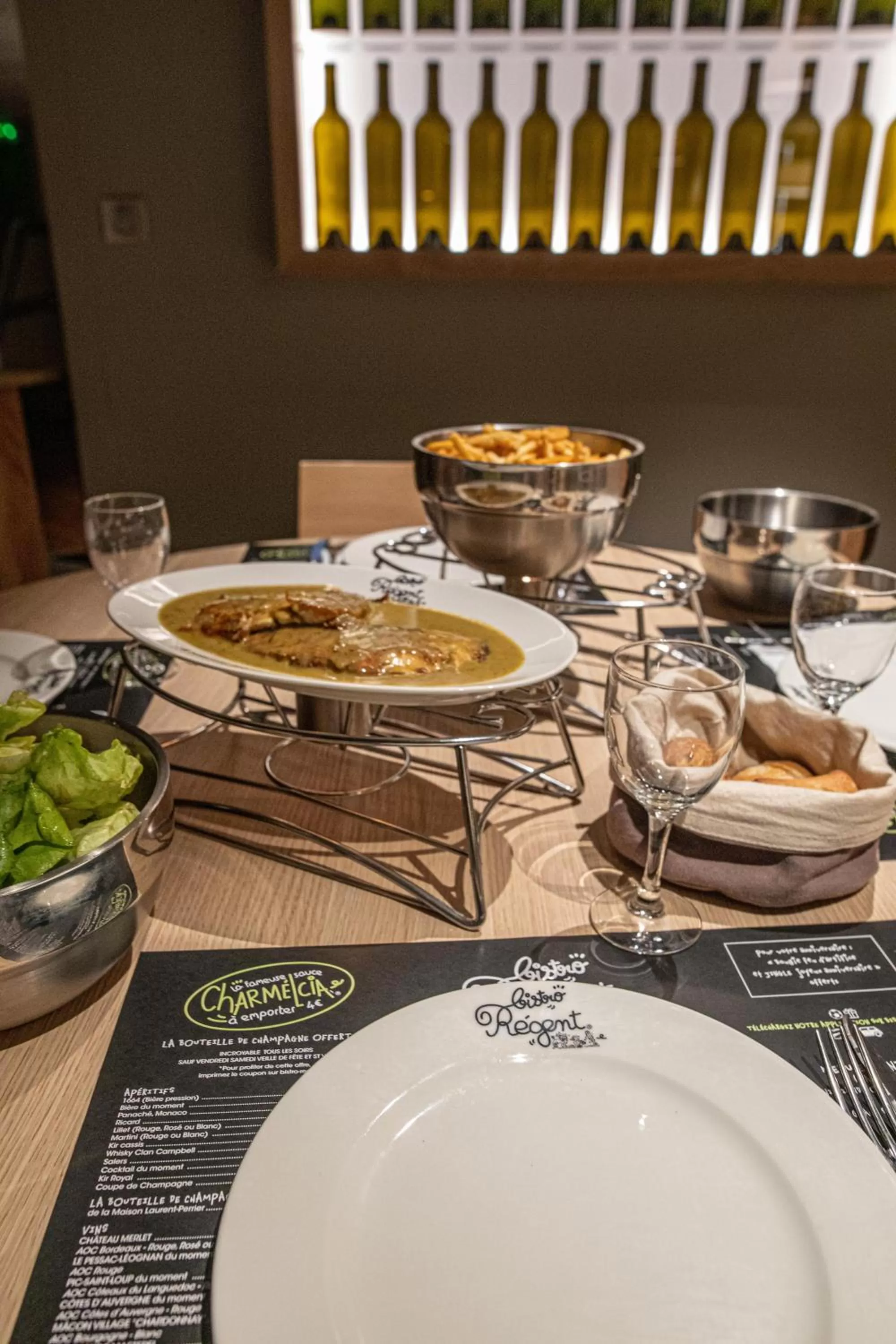 Meals in ibis Styles Clermont-Ferrand Aéroport