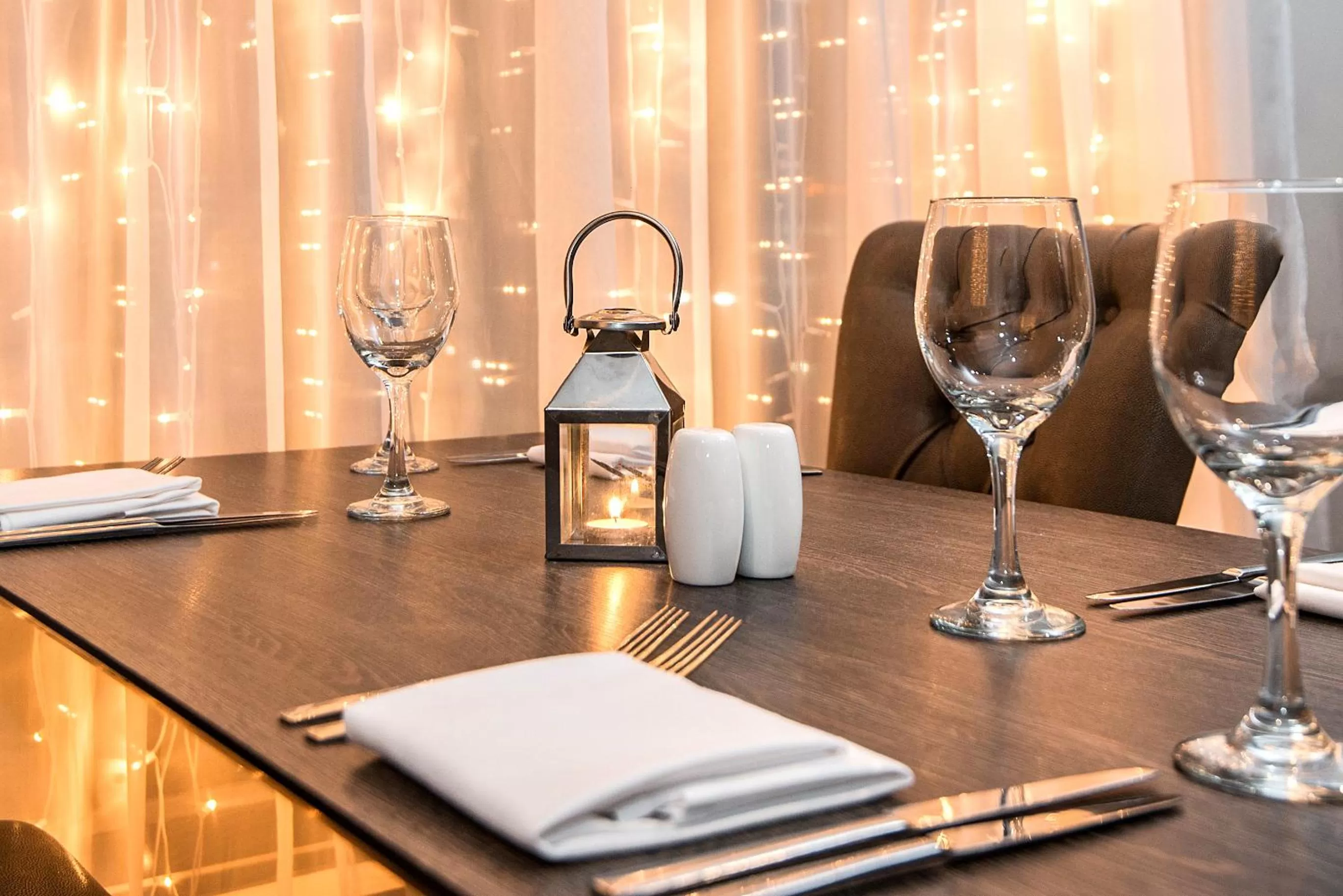 Lunch in The Ainscow Hotel