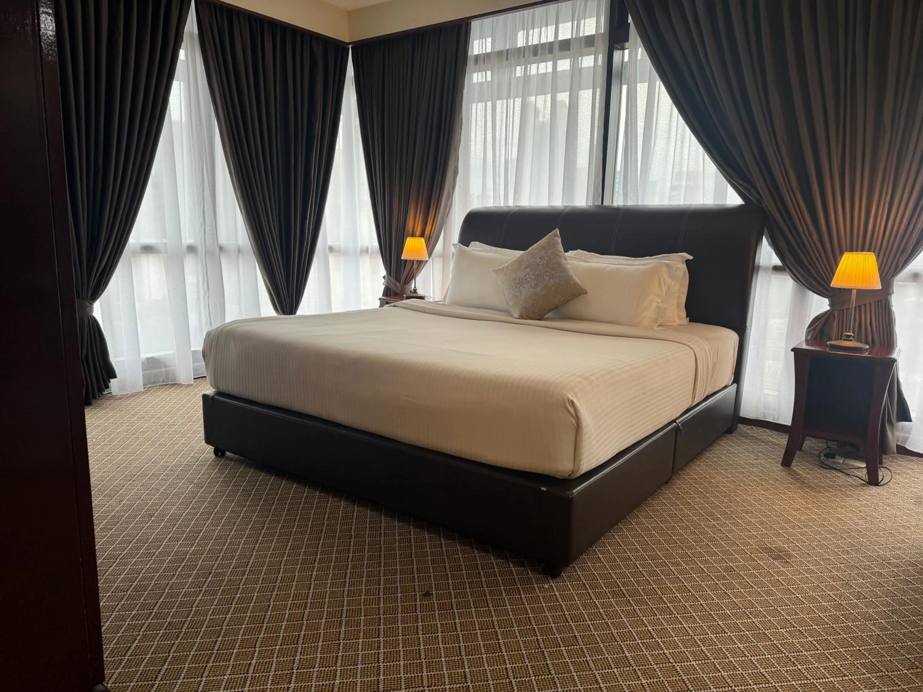 Bed in Serviced Apartments @ Times Square Kuala Lumpur
