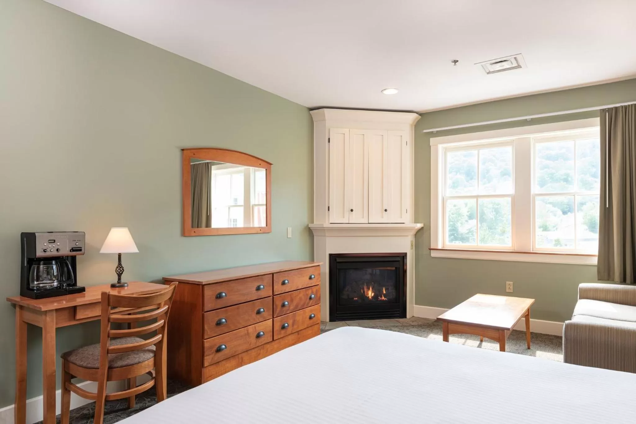 Photo of the whole room, Bed in Jackson Gore Village on Okemo Mountain